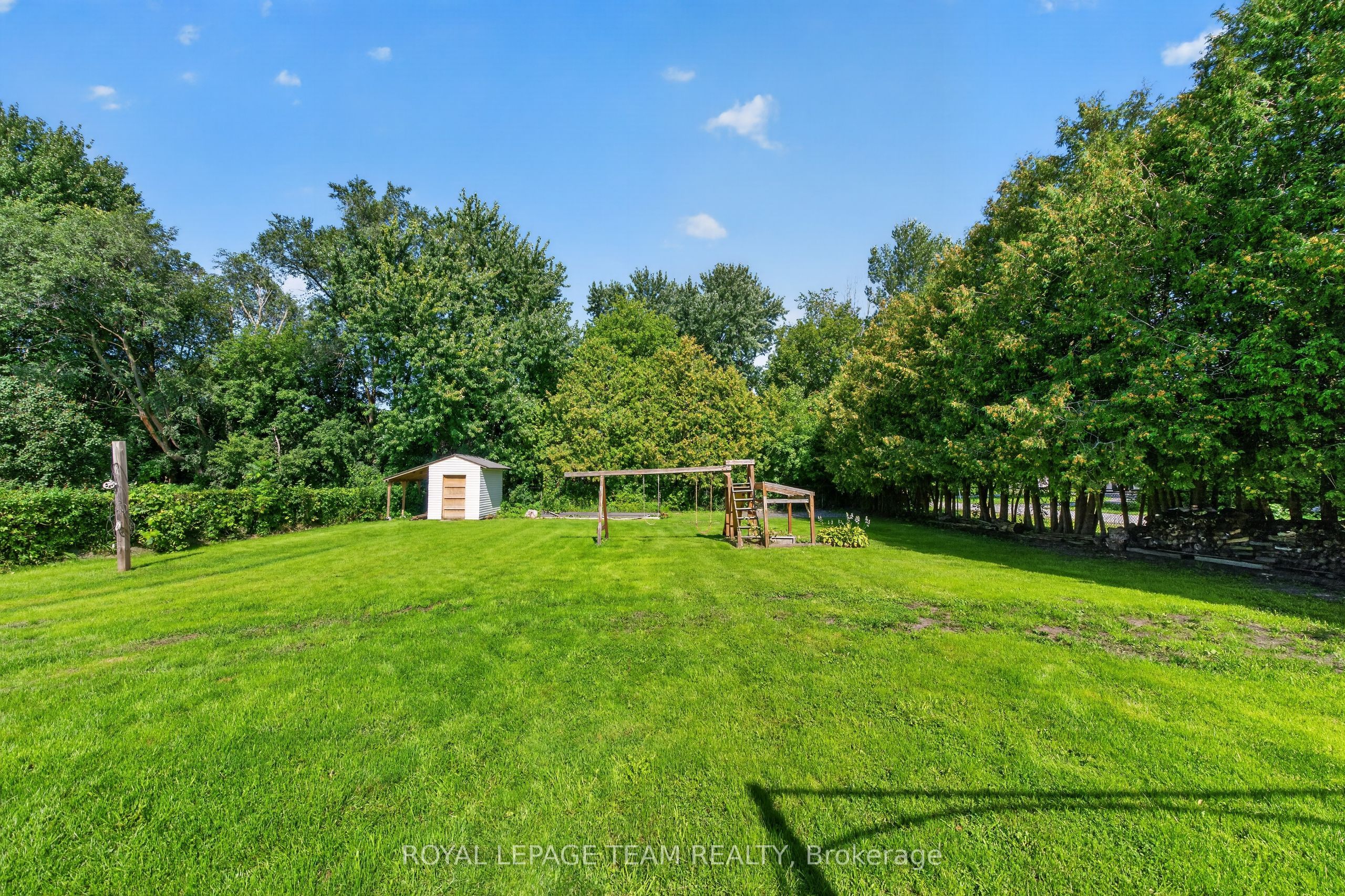 2830 John Shaw Road Property Photo 5