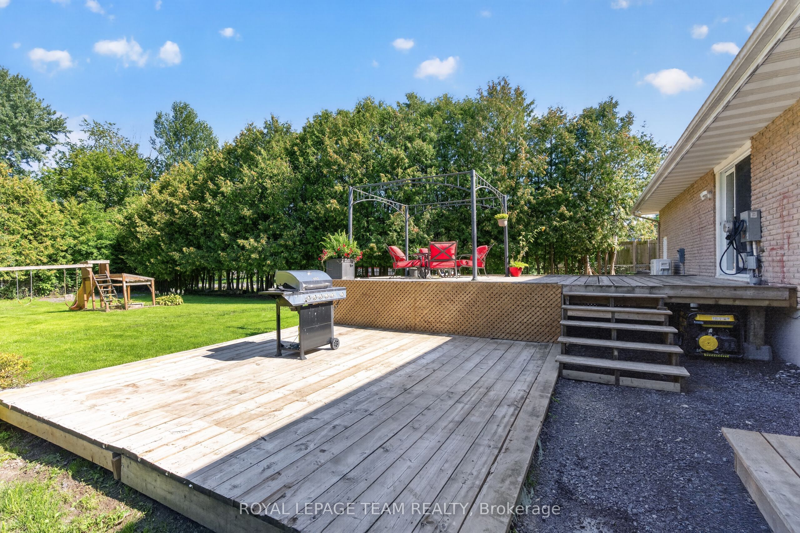 2830 John Shaw Road Property Photo 7
