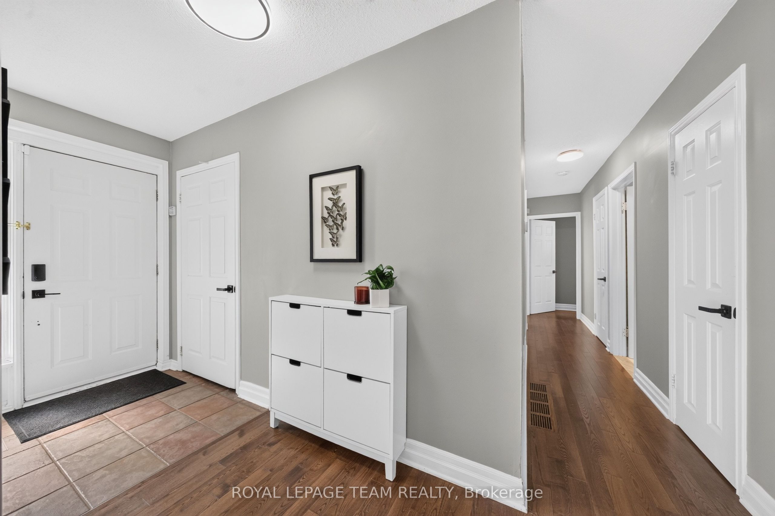 2830 John Shaw Road Property Photo 9