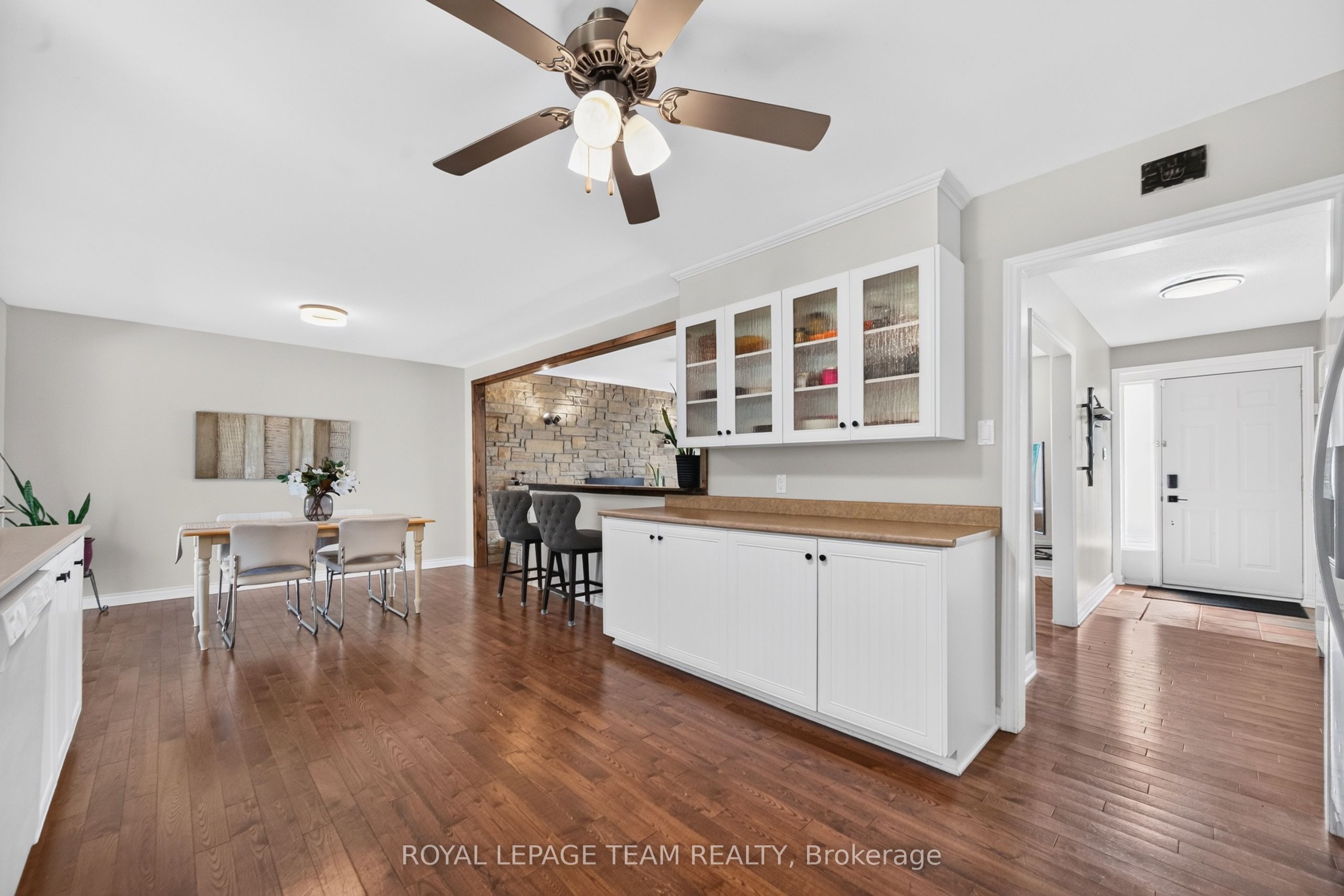 2830 John Shaw Road Property Photo 15