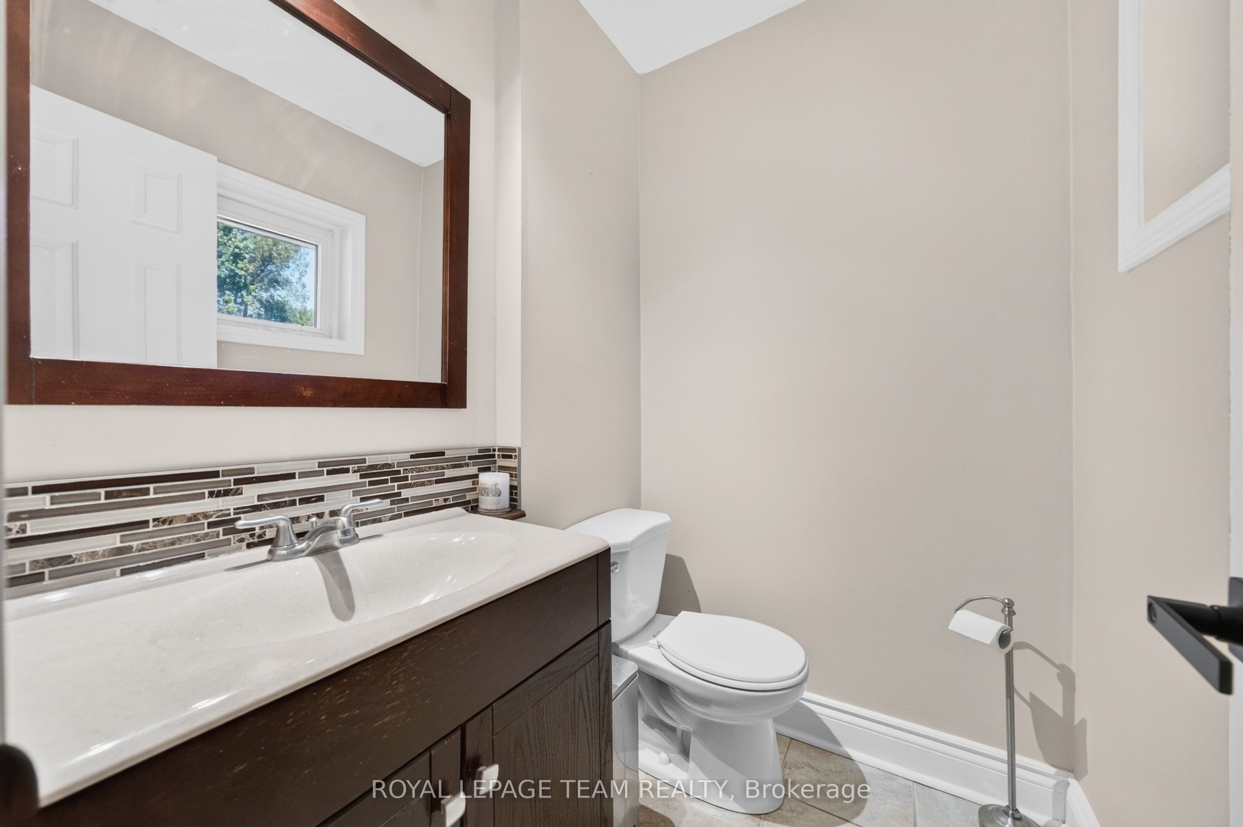 2830 John Shaw Road Property Photo 24