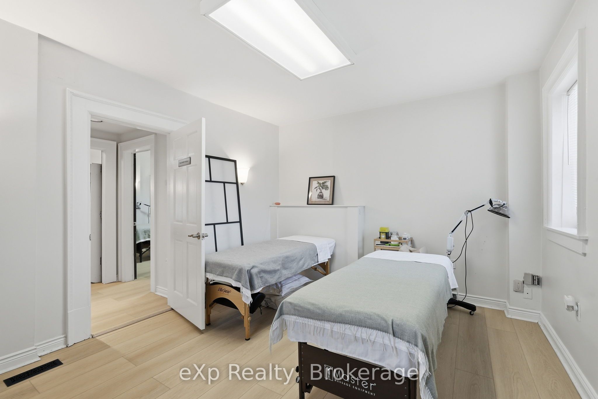 1025 2nd Avenue W Property Photo 25