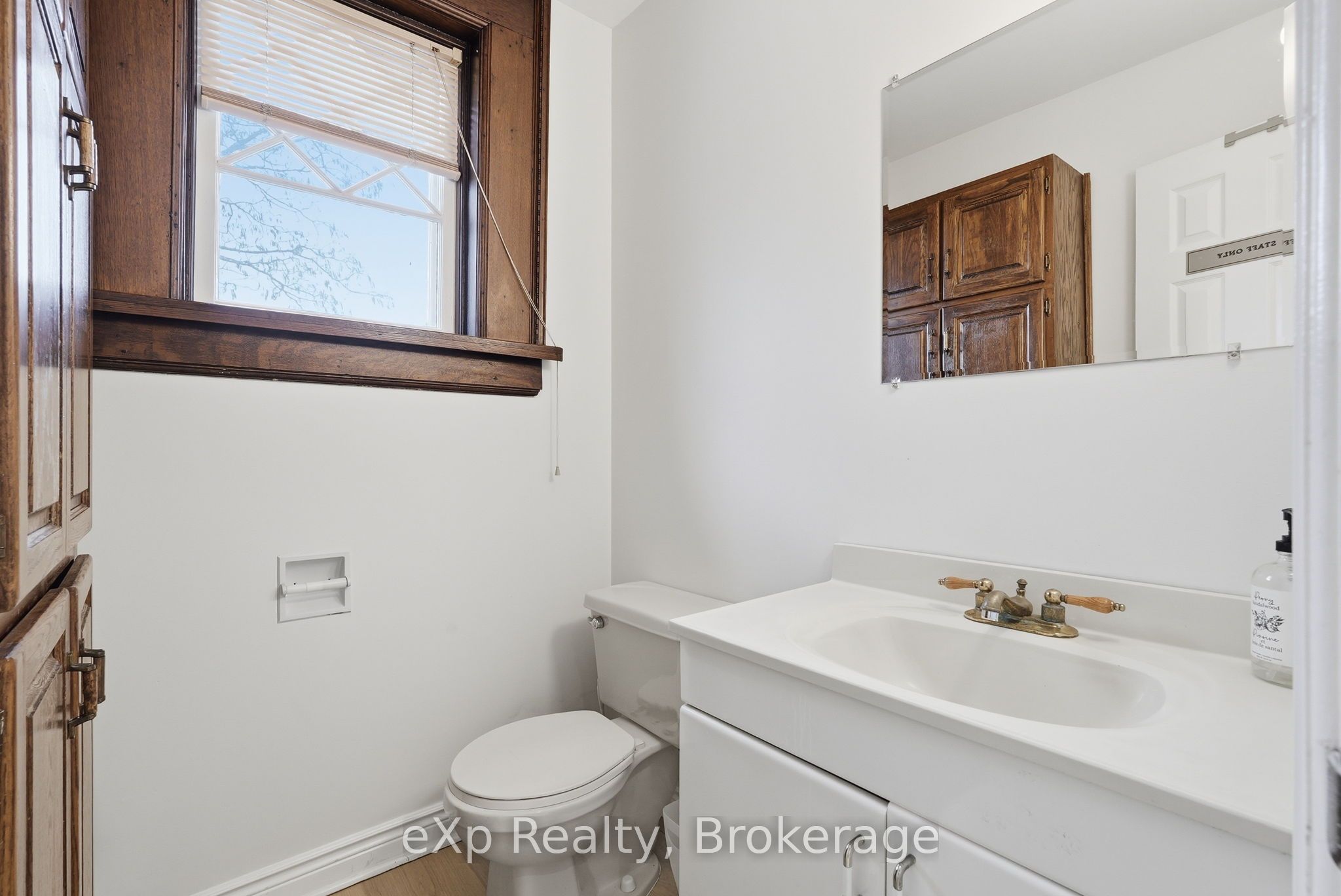 1025 2nd Avenue W Property Photo 27