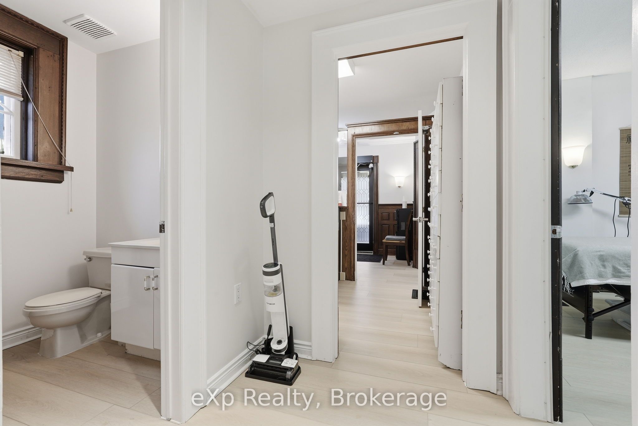 1025 2nd Avenue W Property Photo 28