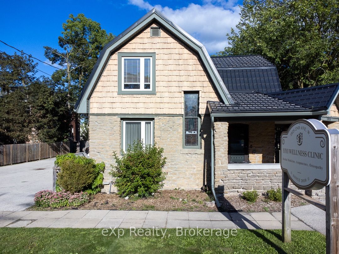 1025 2nd Avenue W Property Photo 39