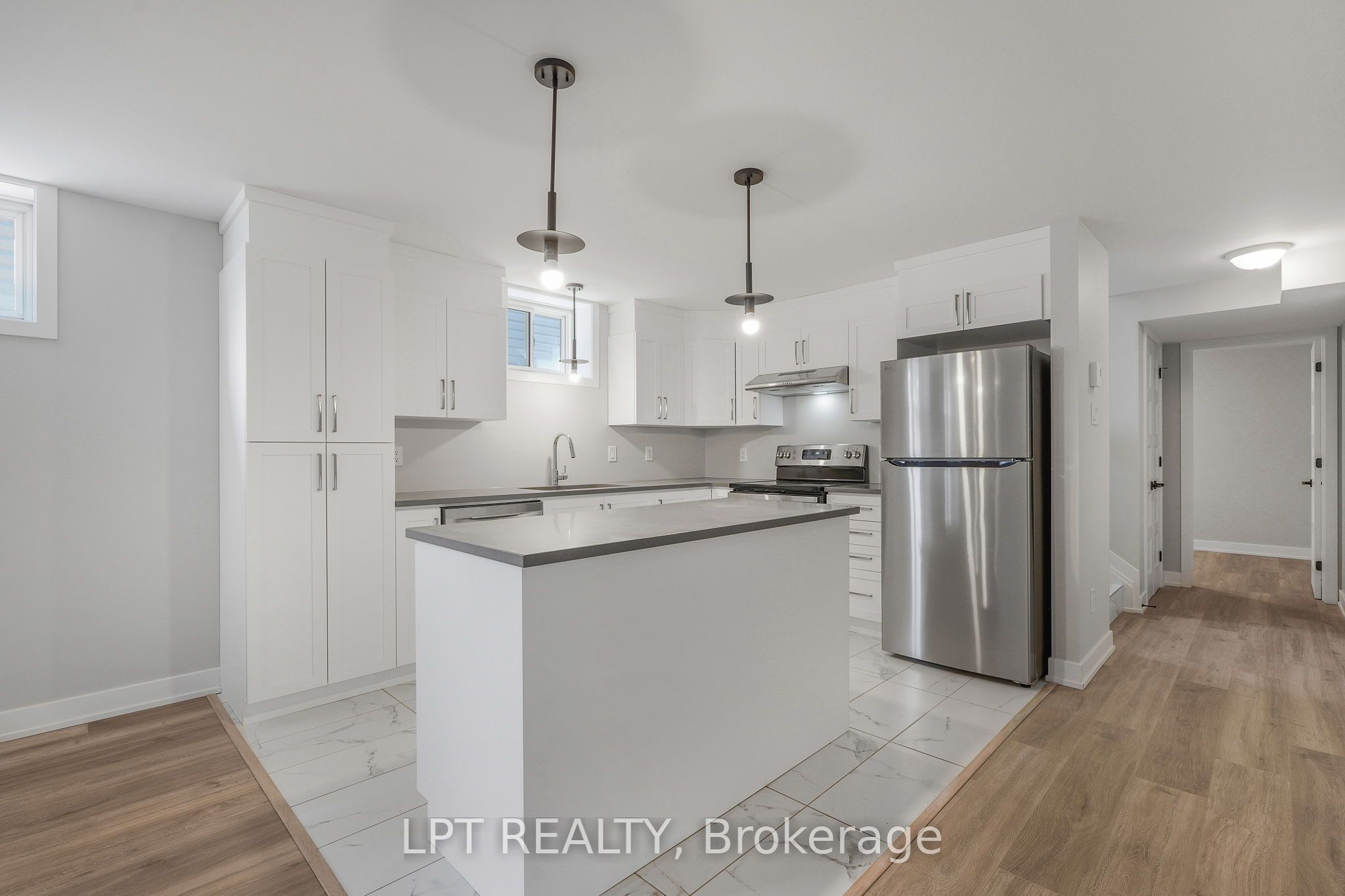 976 Katia Street B Property Photo 15
