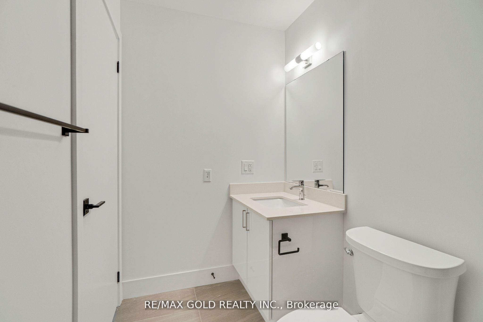 2782 Barton Street E 803 Property Photo 26