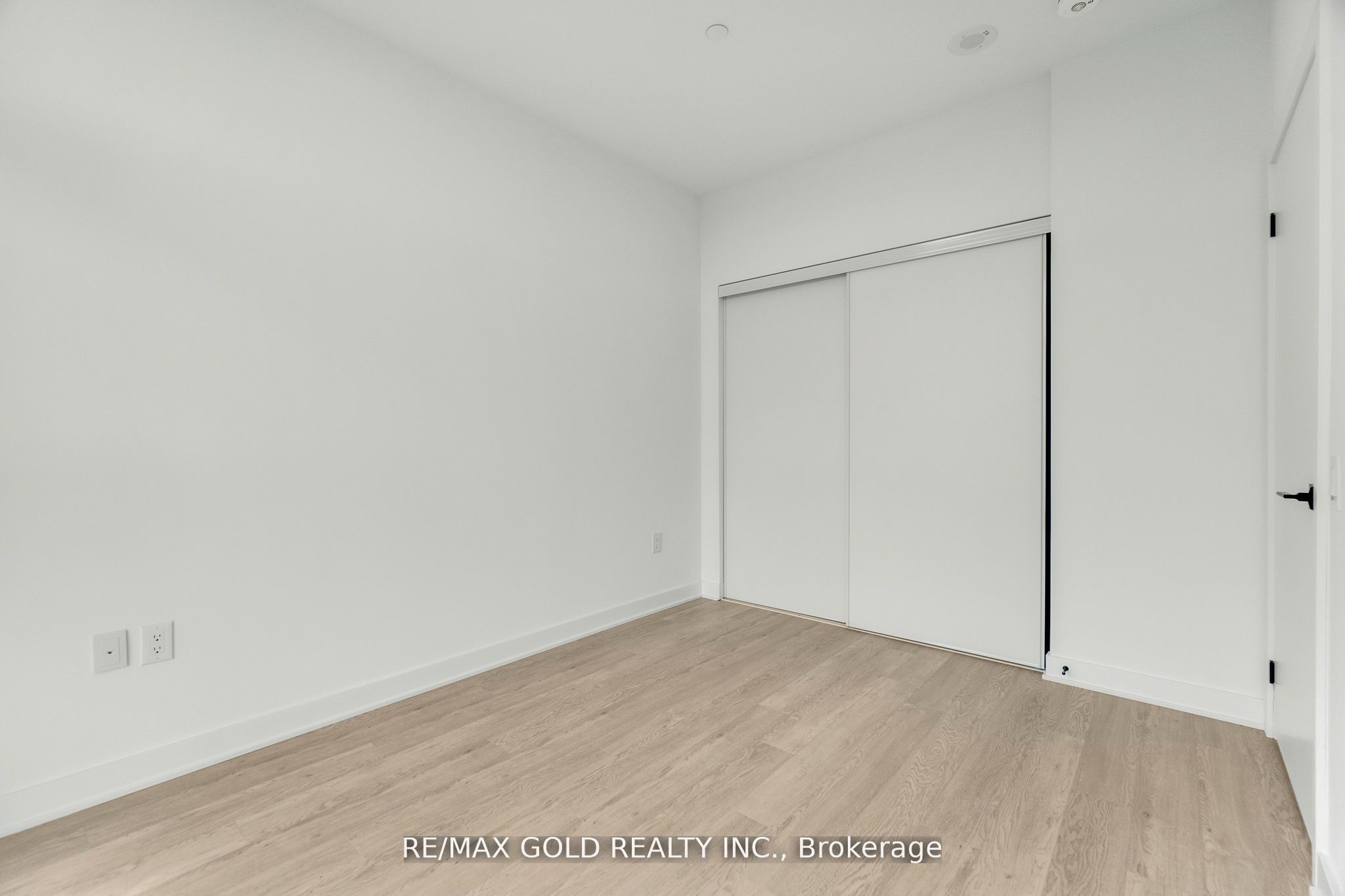 2782 Barton Street E 803 Property Photo 29