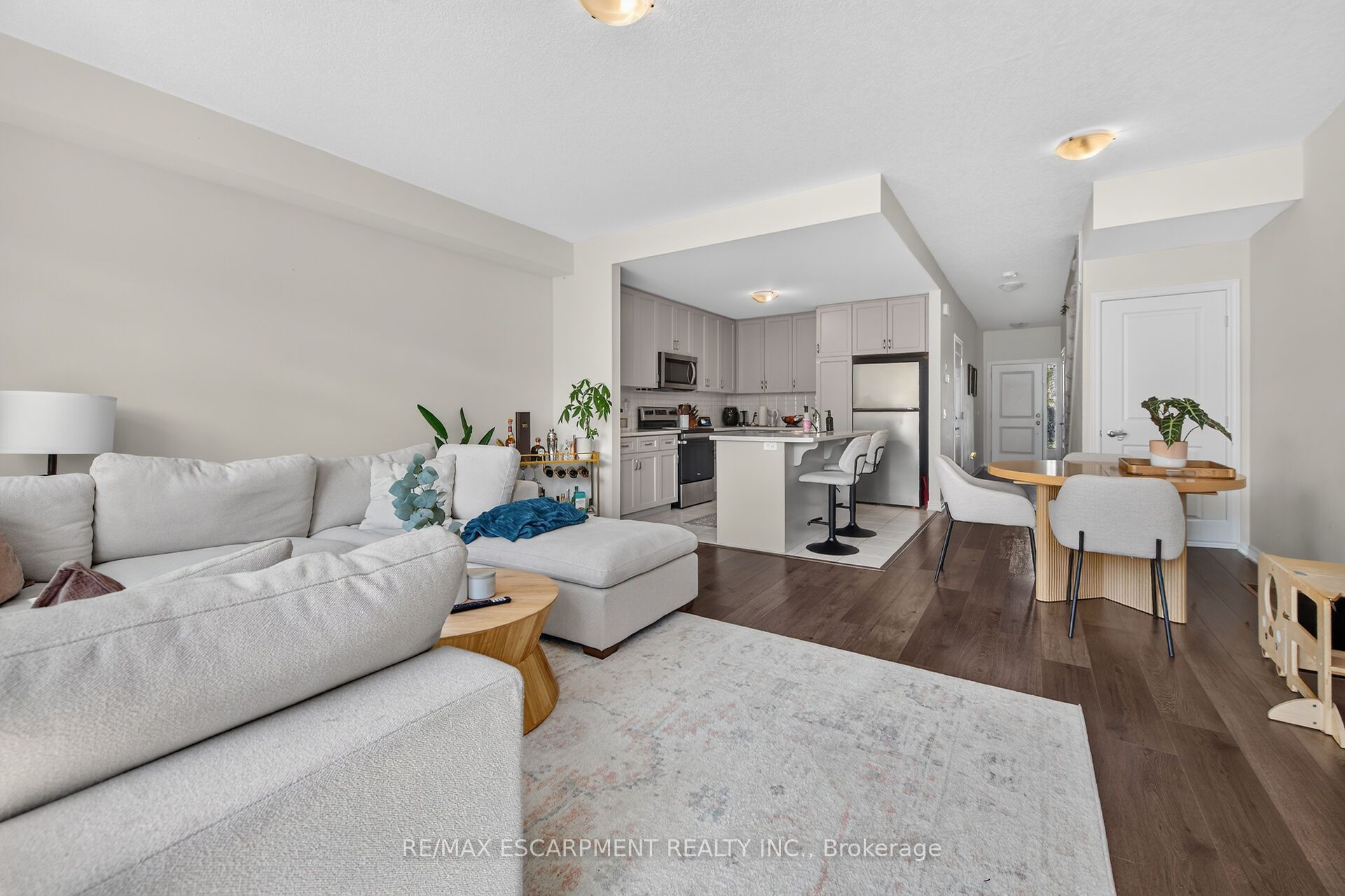 27 Rachel Drive 22 Property Photo 2