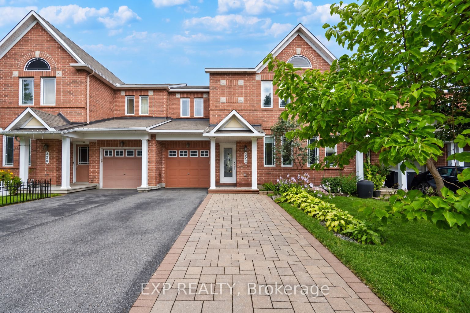 322 Foxridge Way Property Photo 1