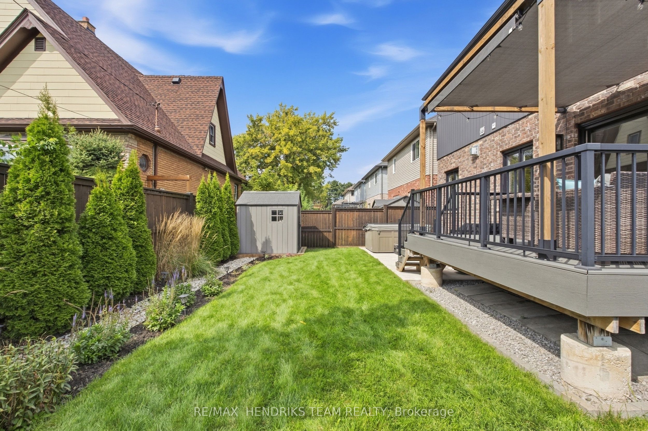 1 Olde School Court Property Photo 40