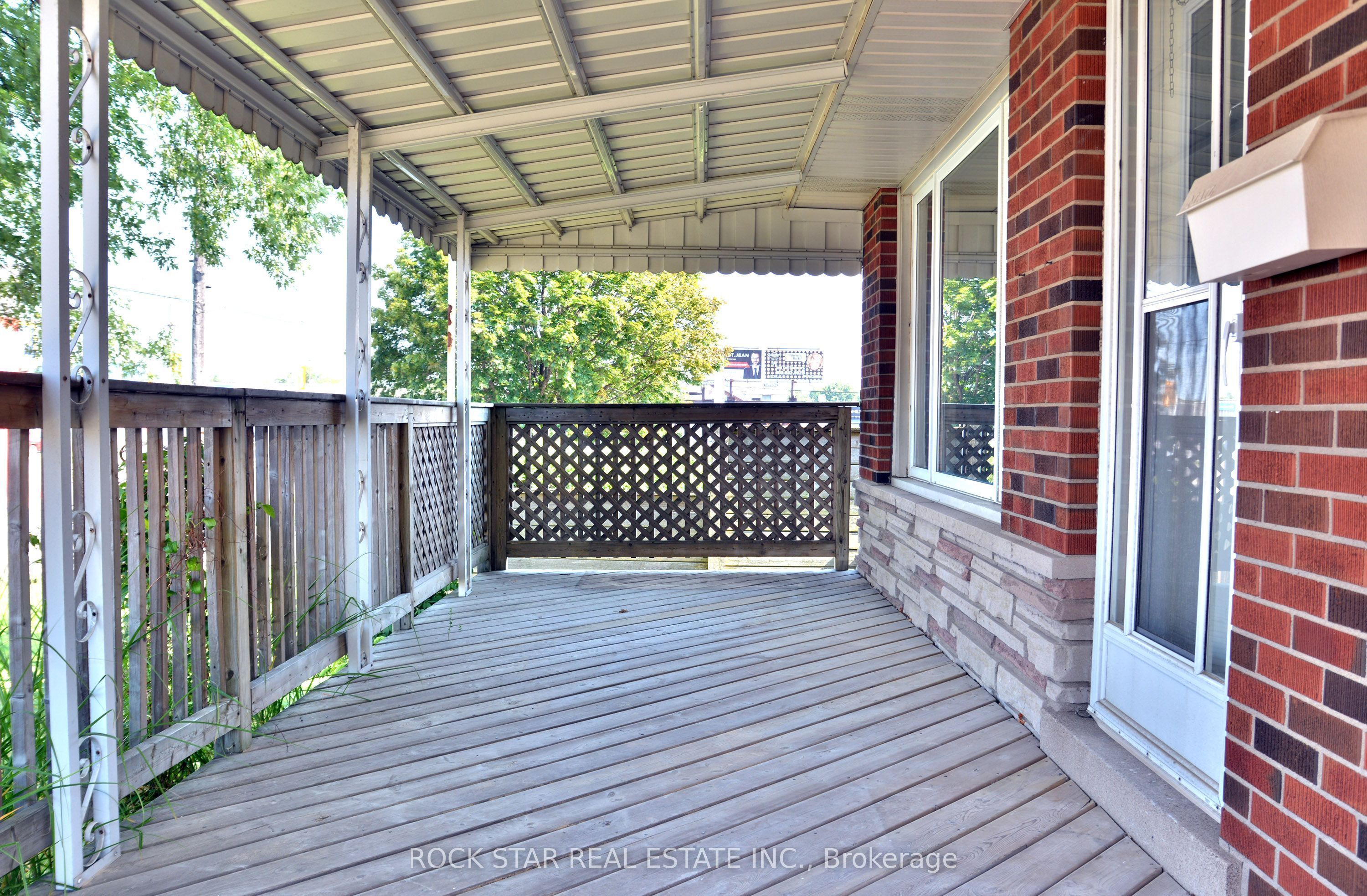 867 Upper Sherman Avenue Property Photo 2