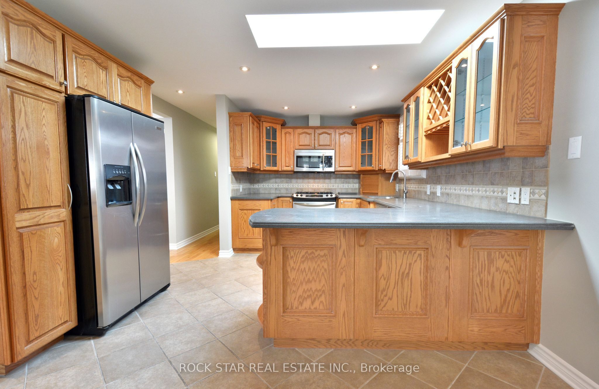 867 Upper Sherman Avenue Property Photo 6