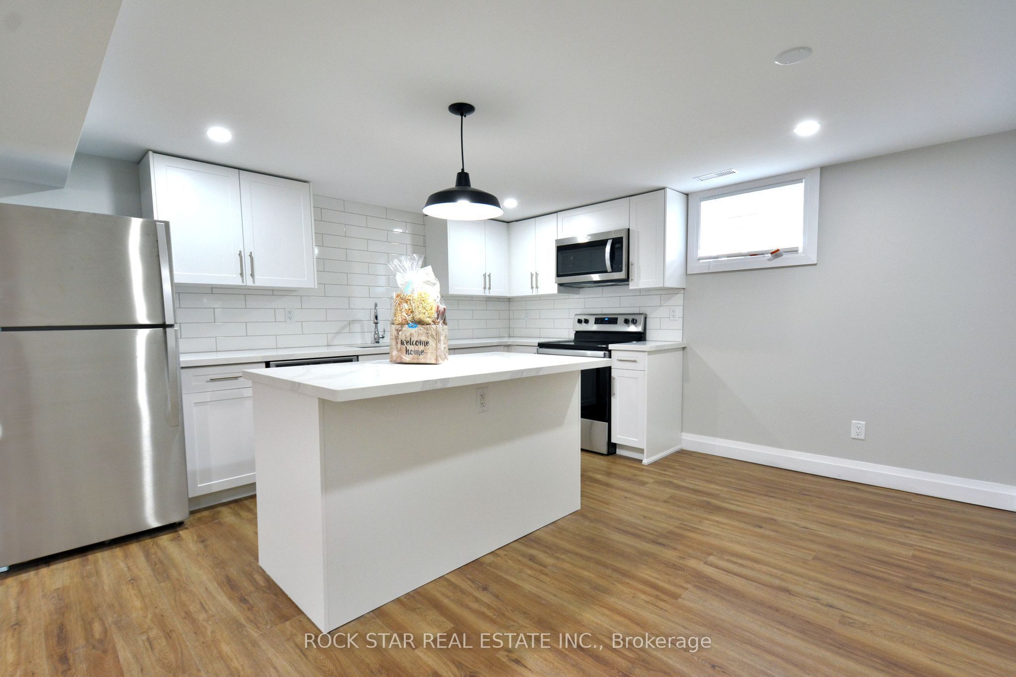 867 Upper Sherman Avenue Property Photo 22