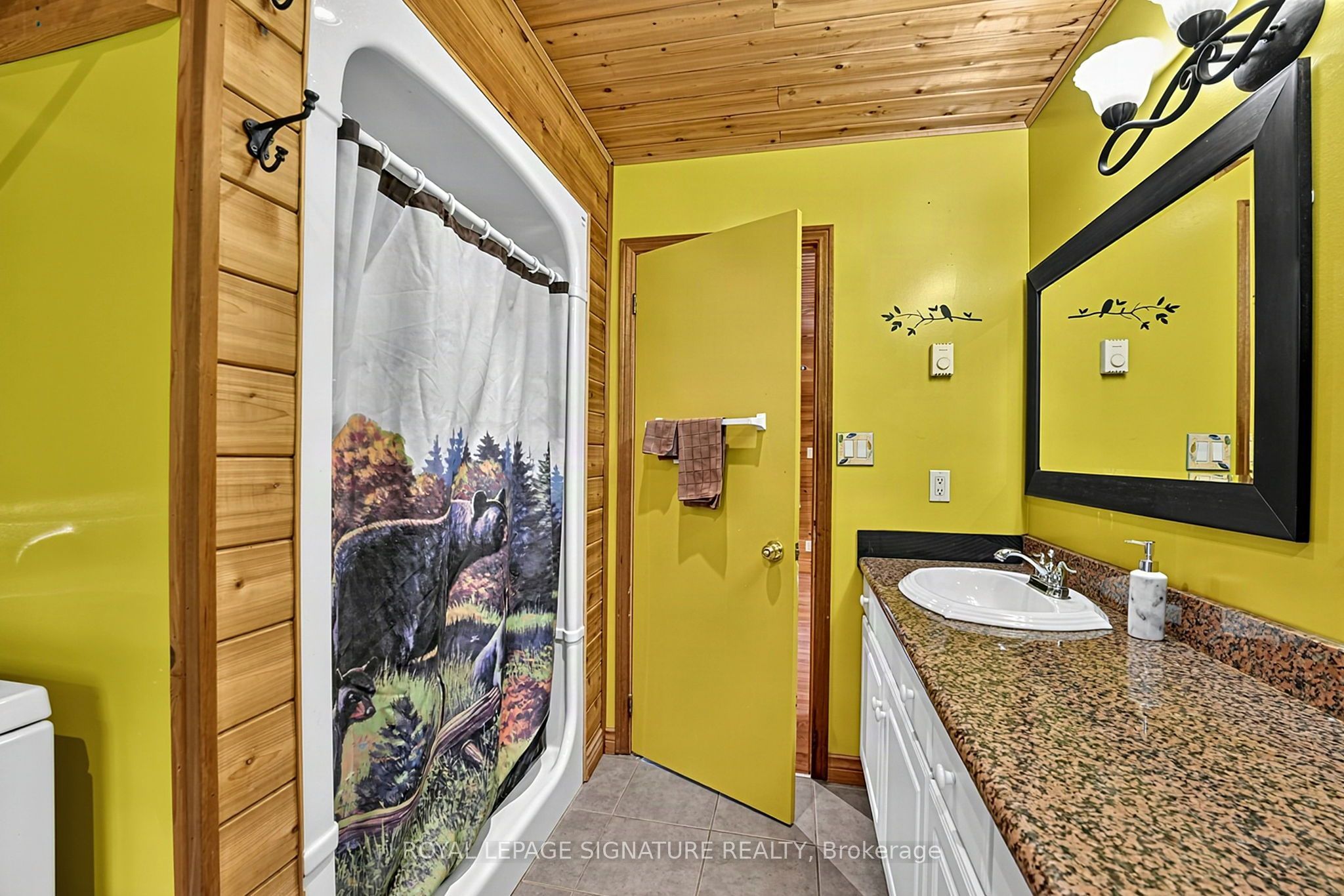 4177 Kennisis Lake Road Property Photo 22