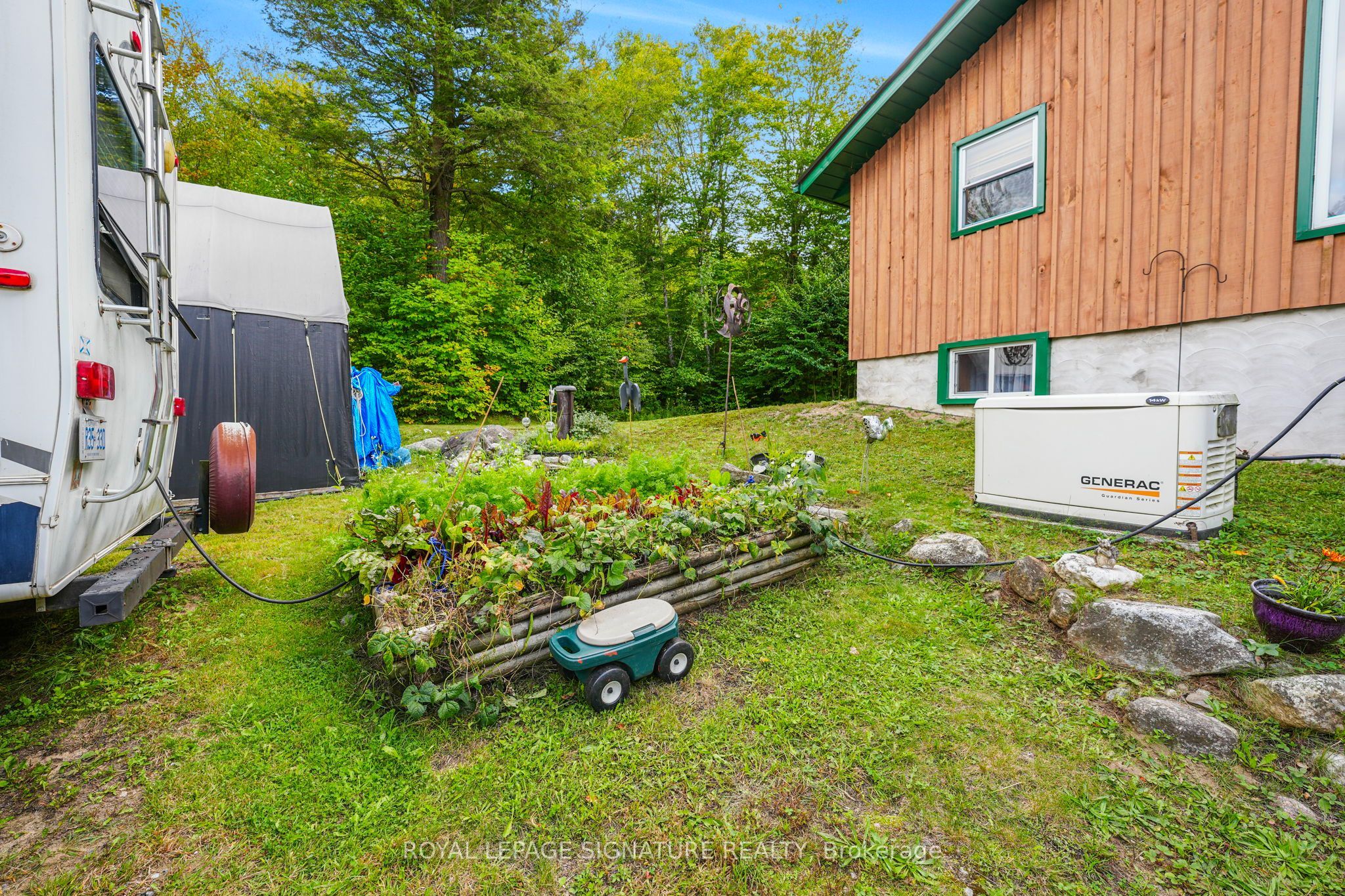 4177 Kennisis Lake Road Property Photo 40
