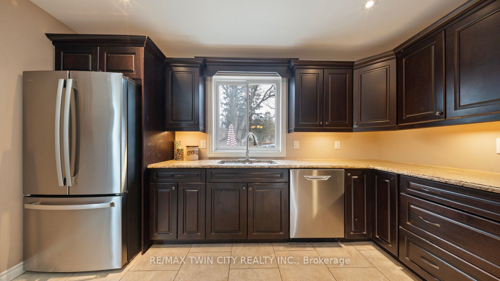 58 Kinnard Road Property Photo 11