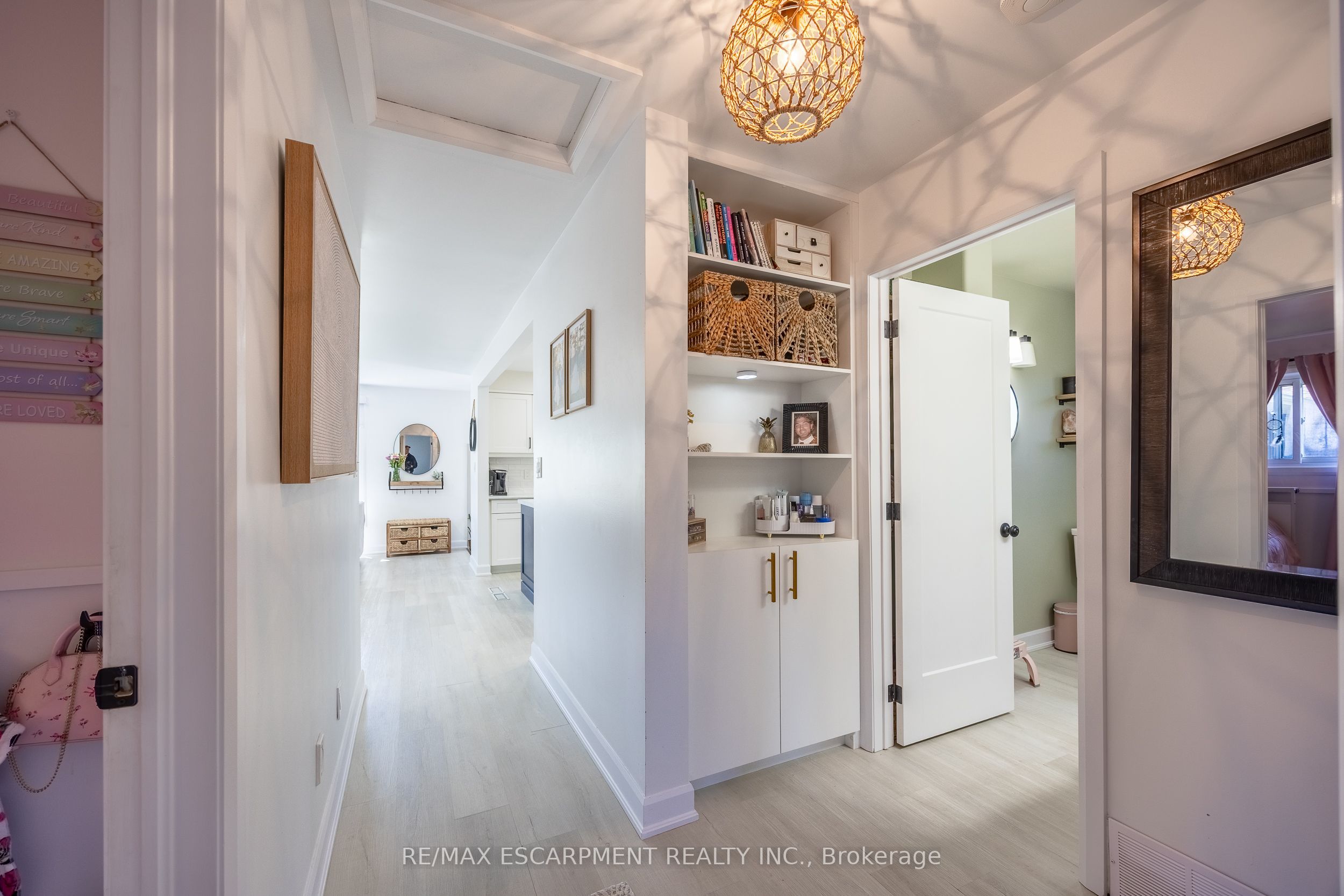 12 Westdale Avenue Property Photo 14