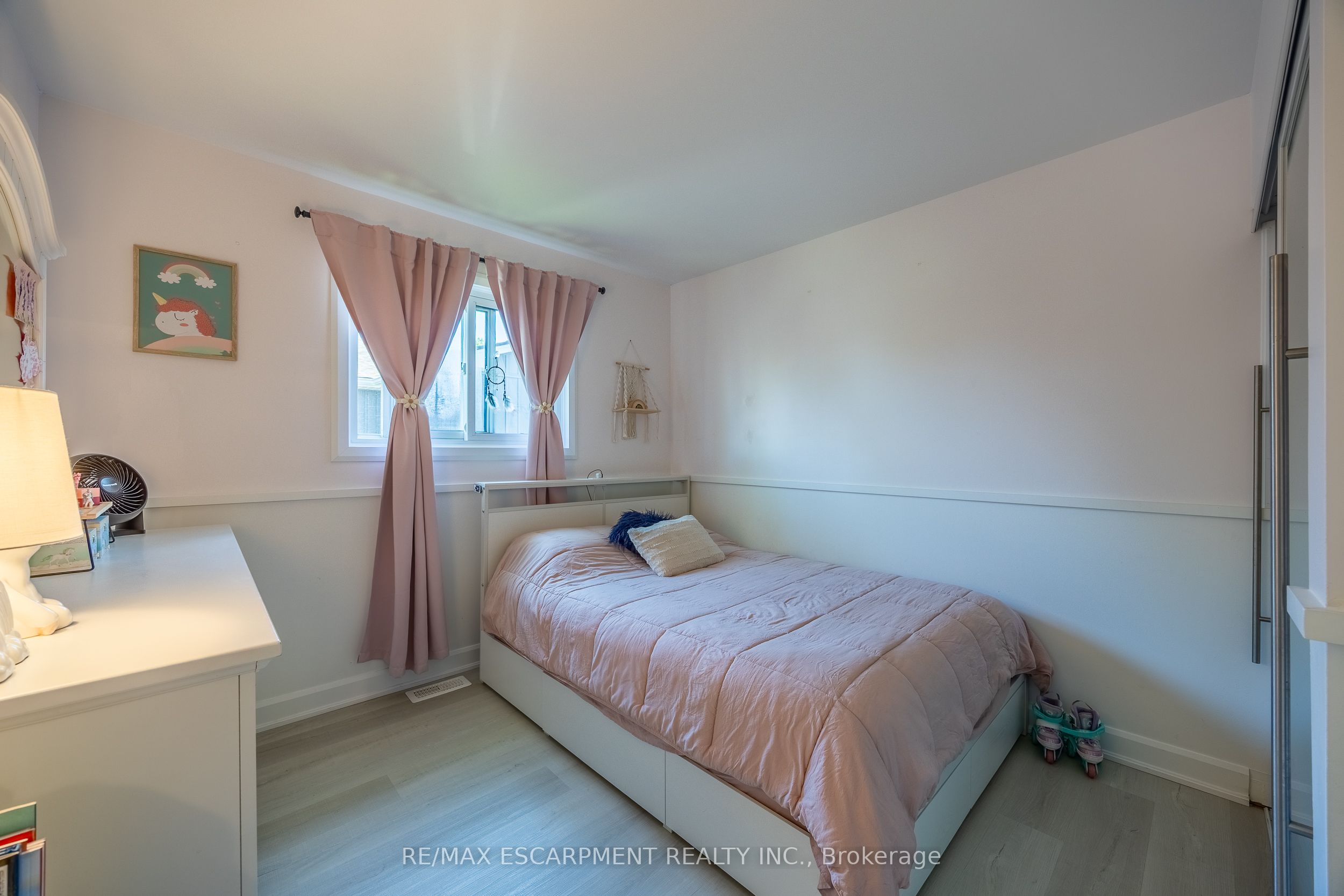 12 Westdale Avenue Property Photo 19