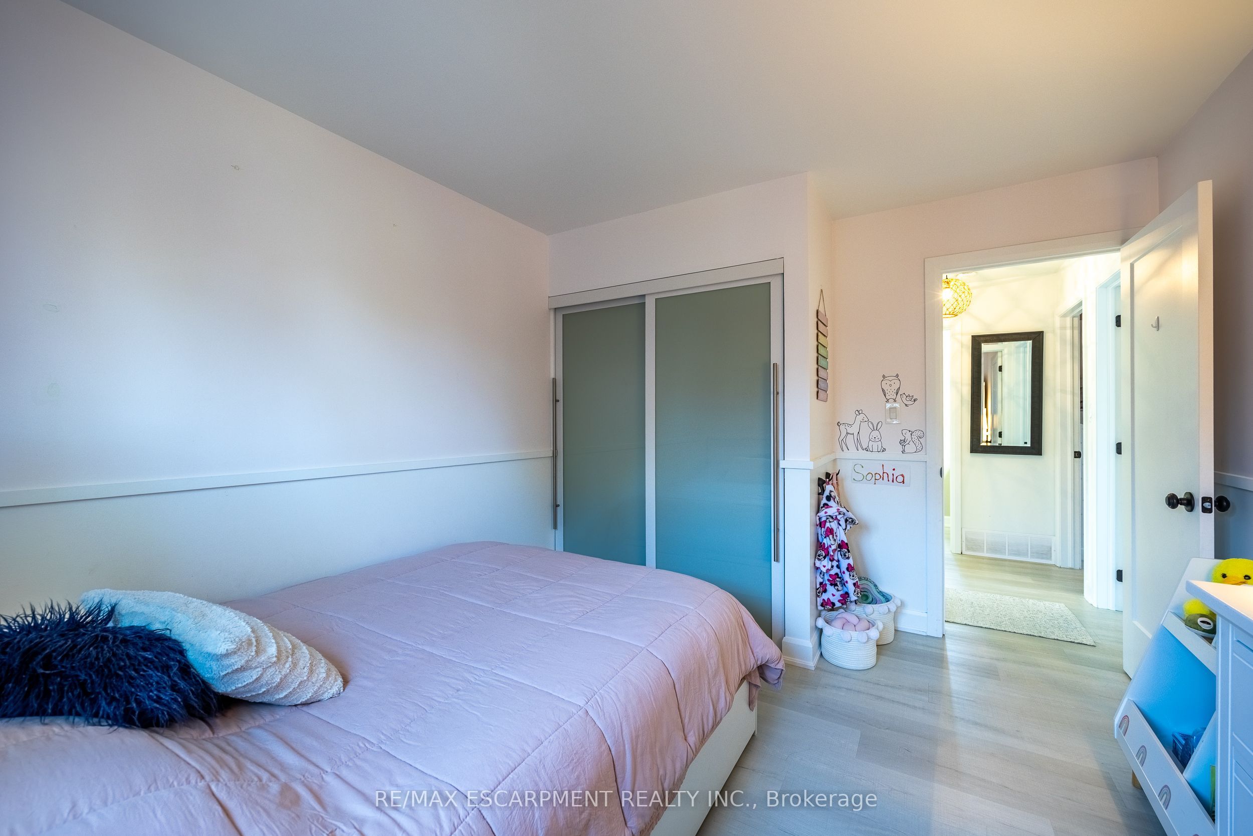 12 Westdale Avenue Property Photo 20