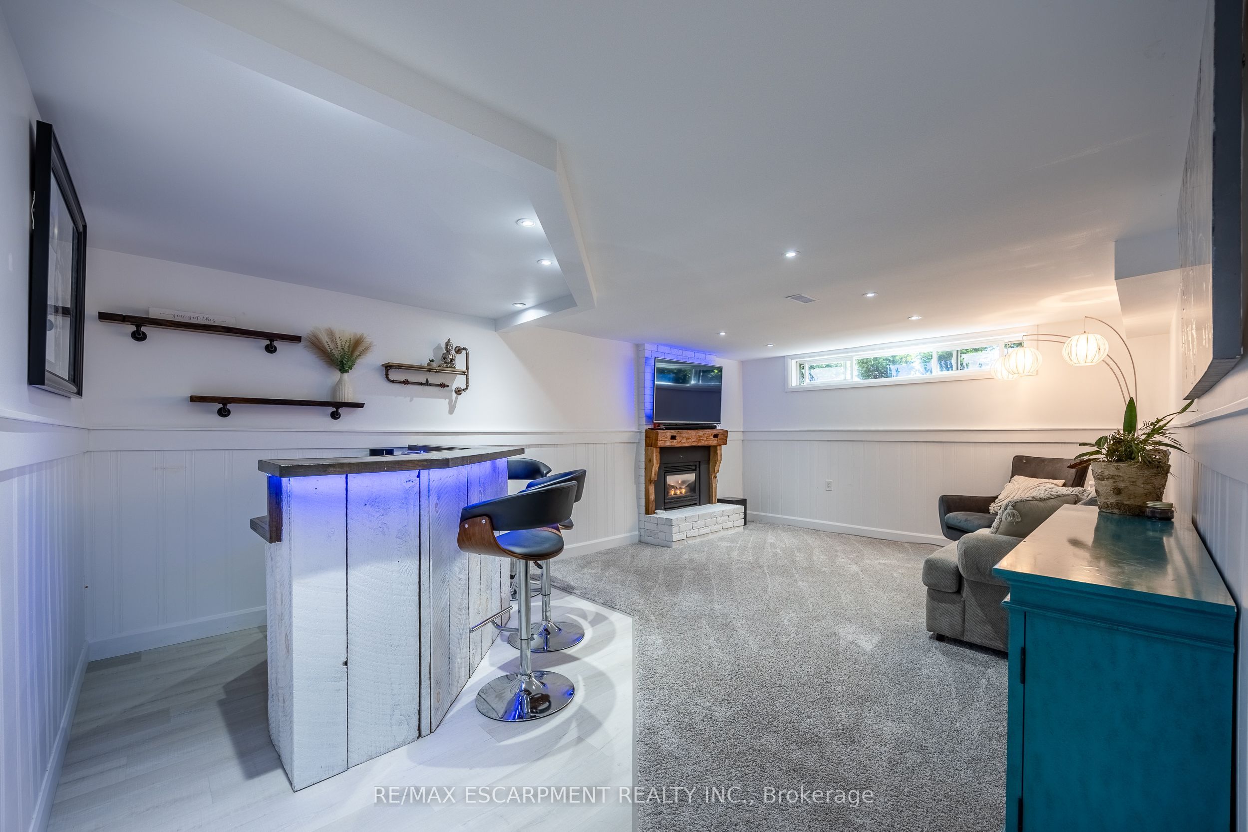 12 Westdale Avenue Property Photo 25