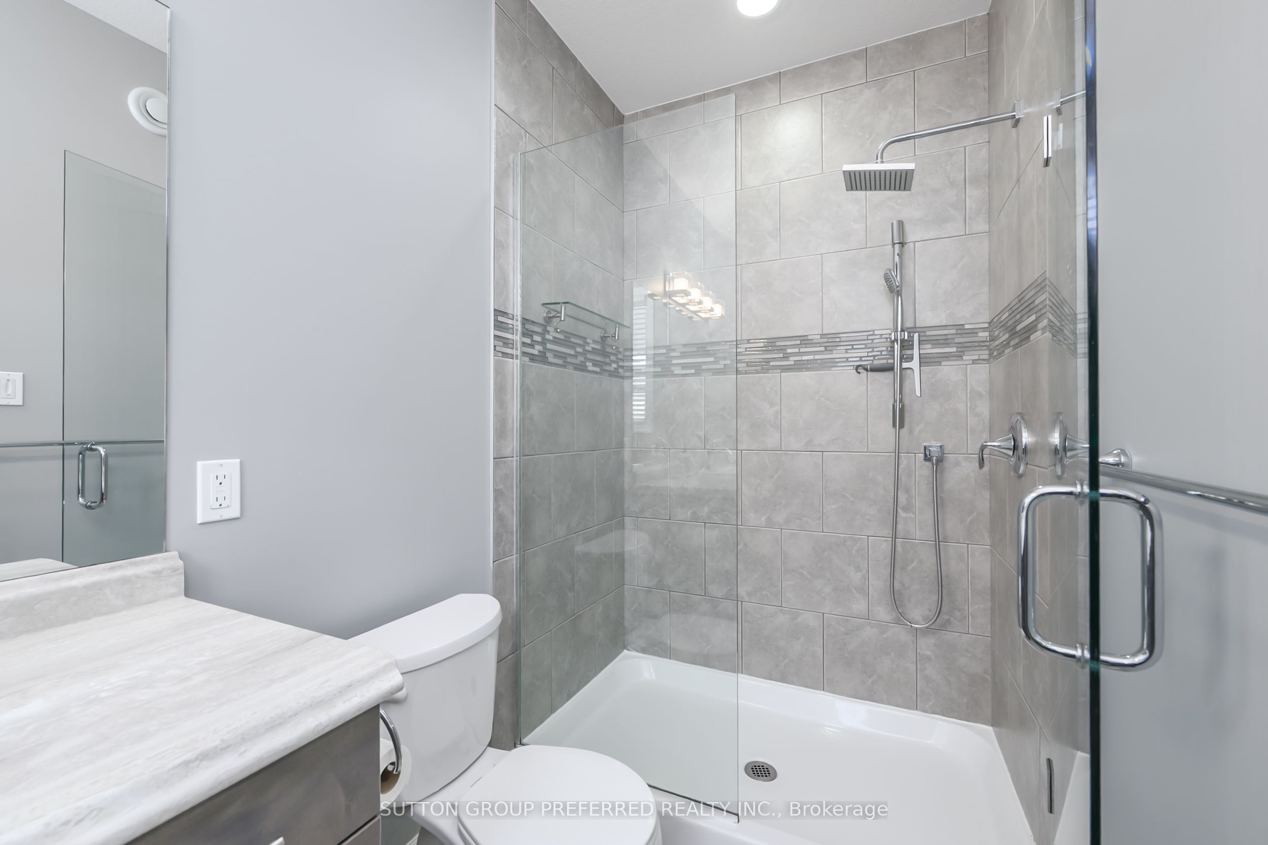 21 Caverhill Crescent Property Photo 24