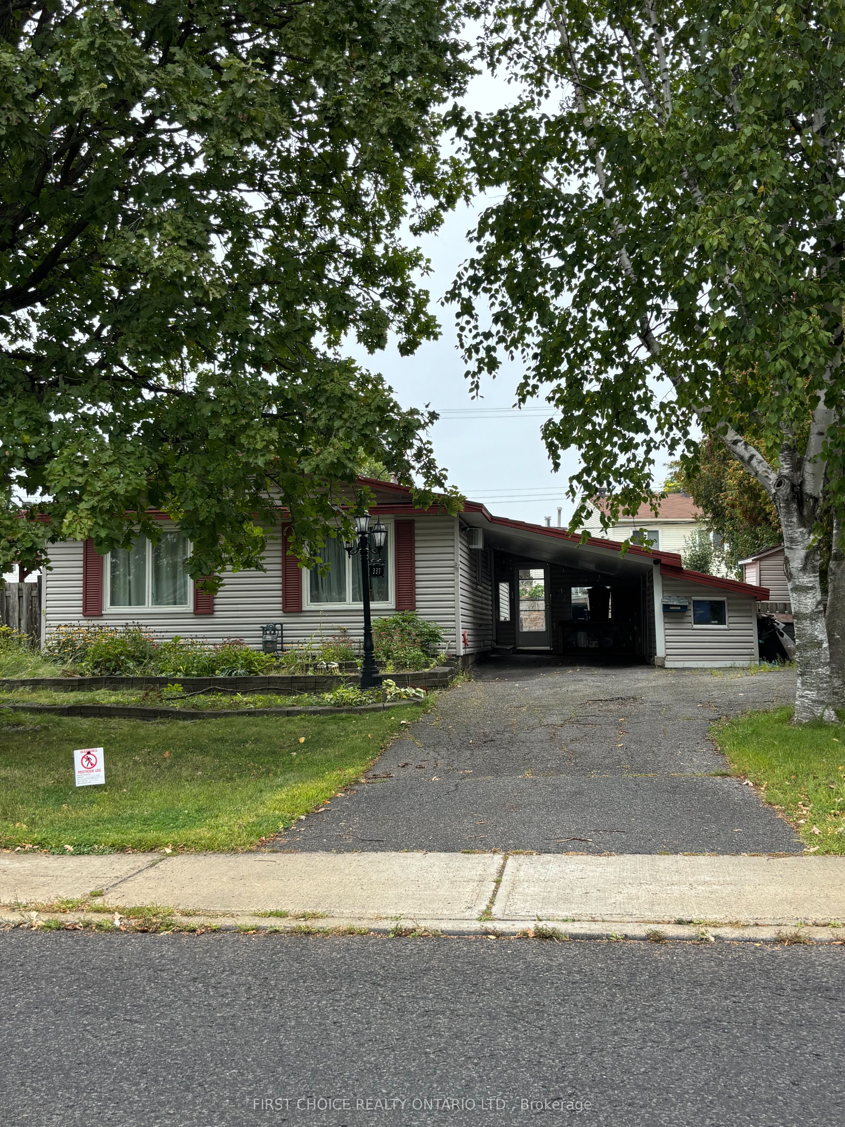 337 Amiens Street Property Photo 1