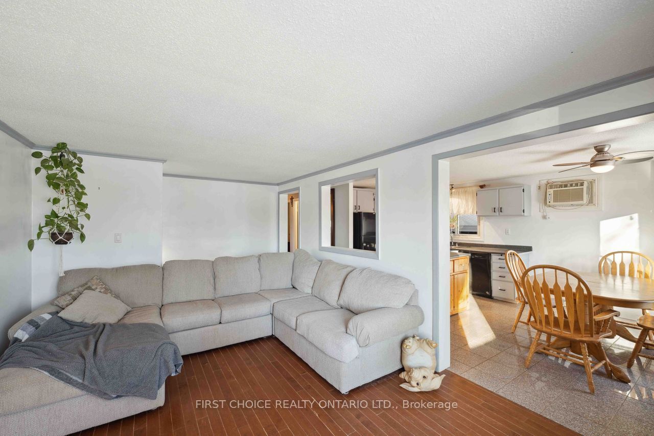 337 Amiens Street Property Photo 5