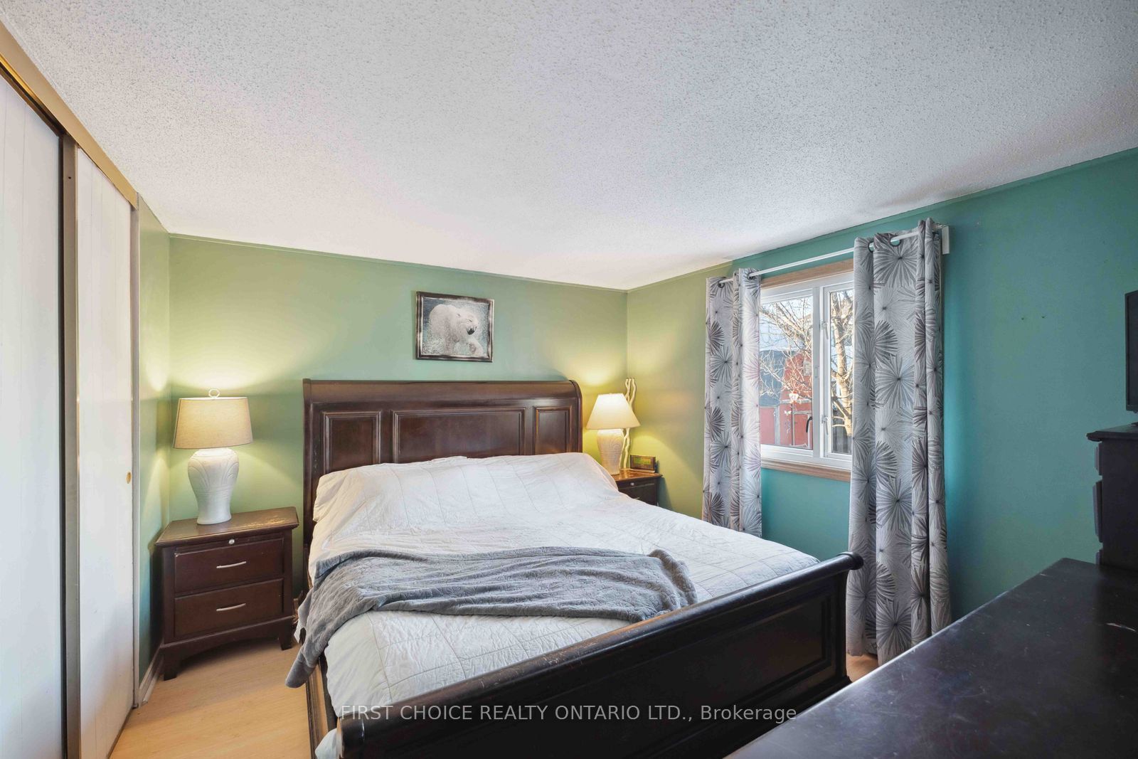 337 Amiens Street Property Photo 22