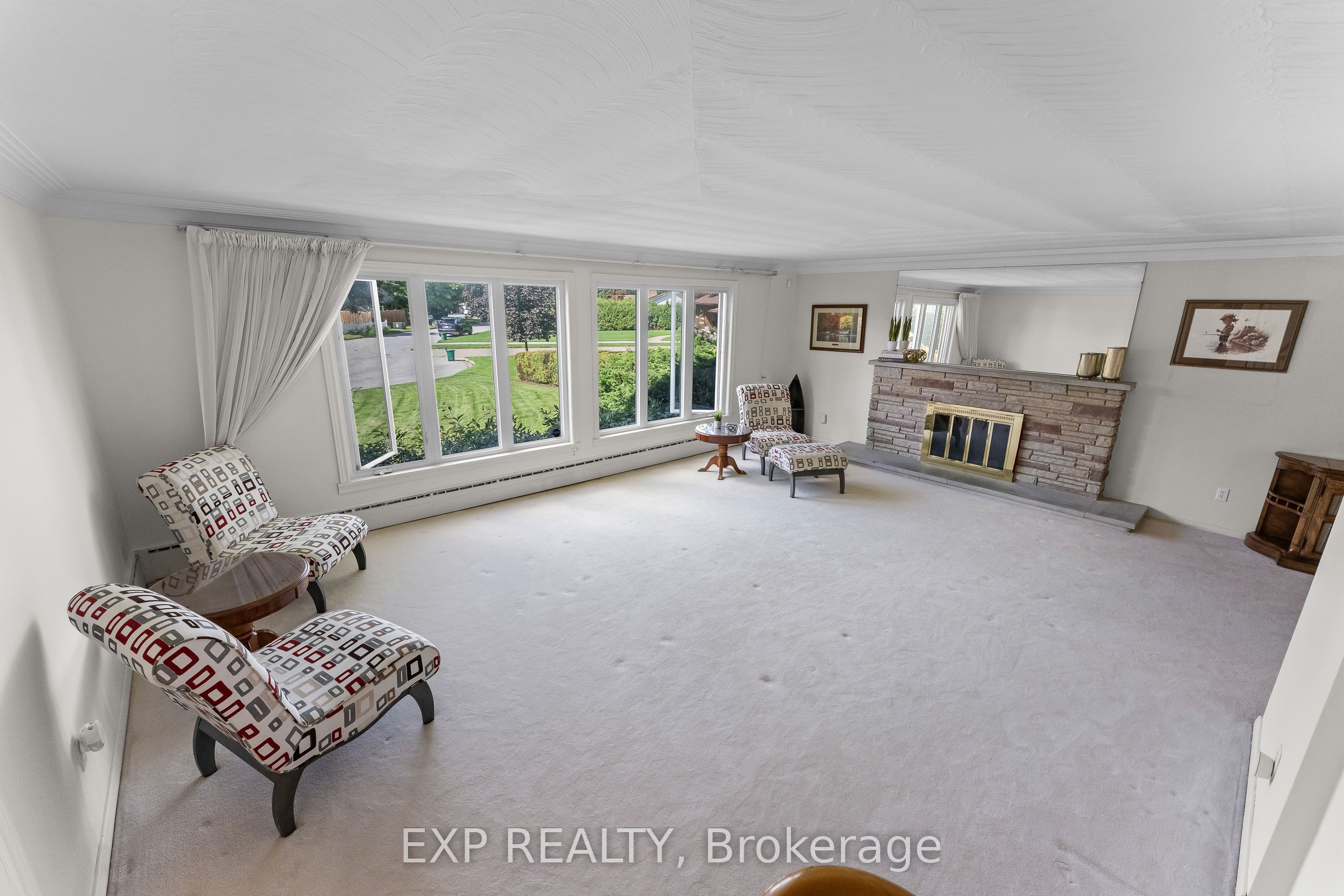 3546 Eton Crescent Property Photo 10