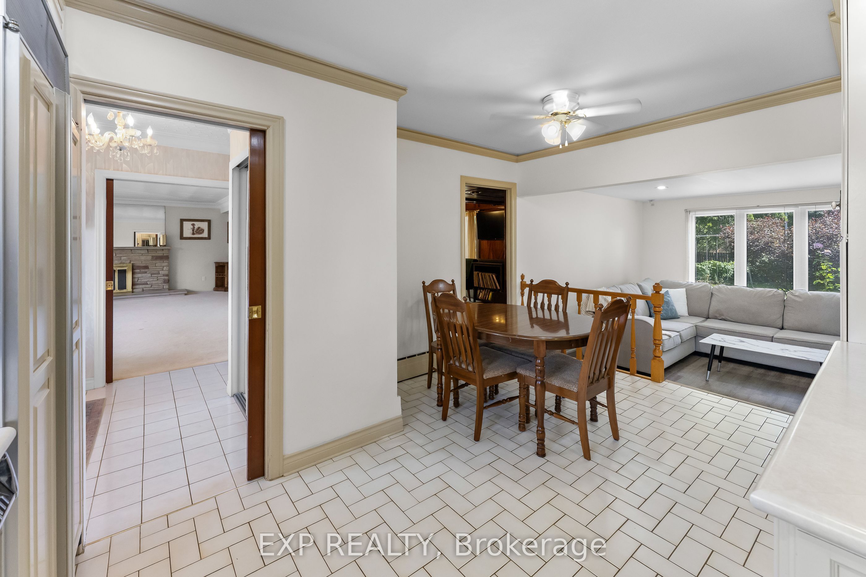 3546 Eton Crescent Property Photo 21