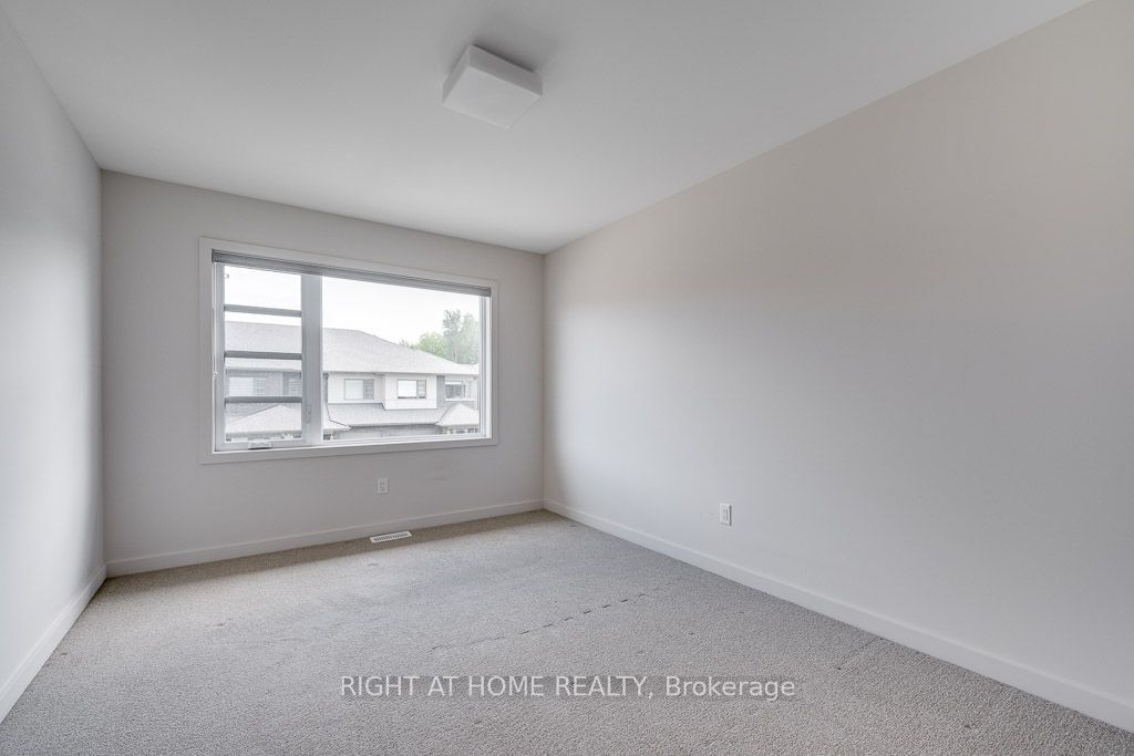 1030 Eider Street Property Photo 23