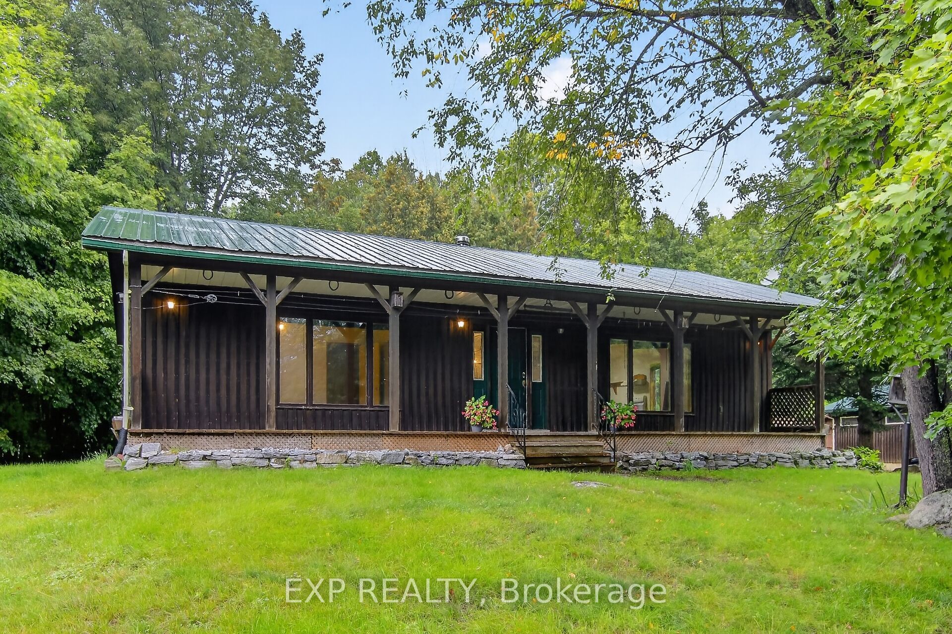 3488 Tatlock Road Property Photo 1