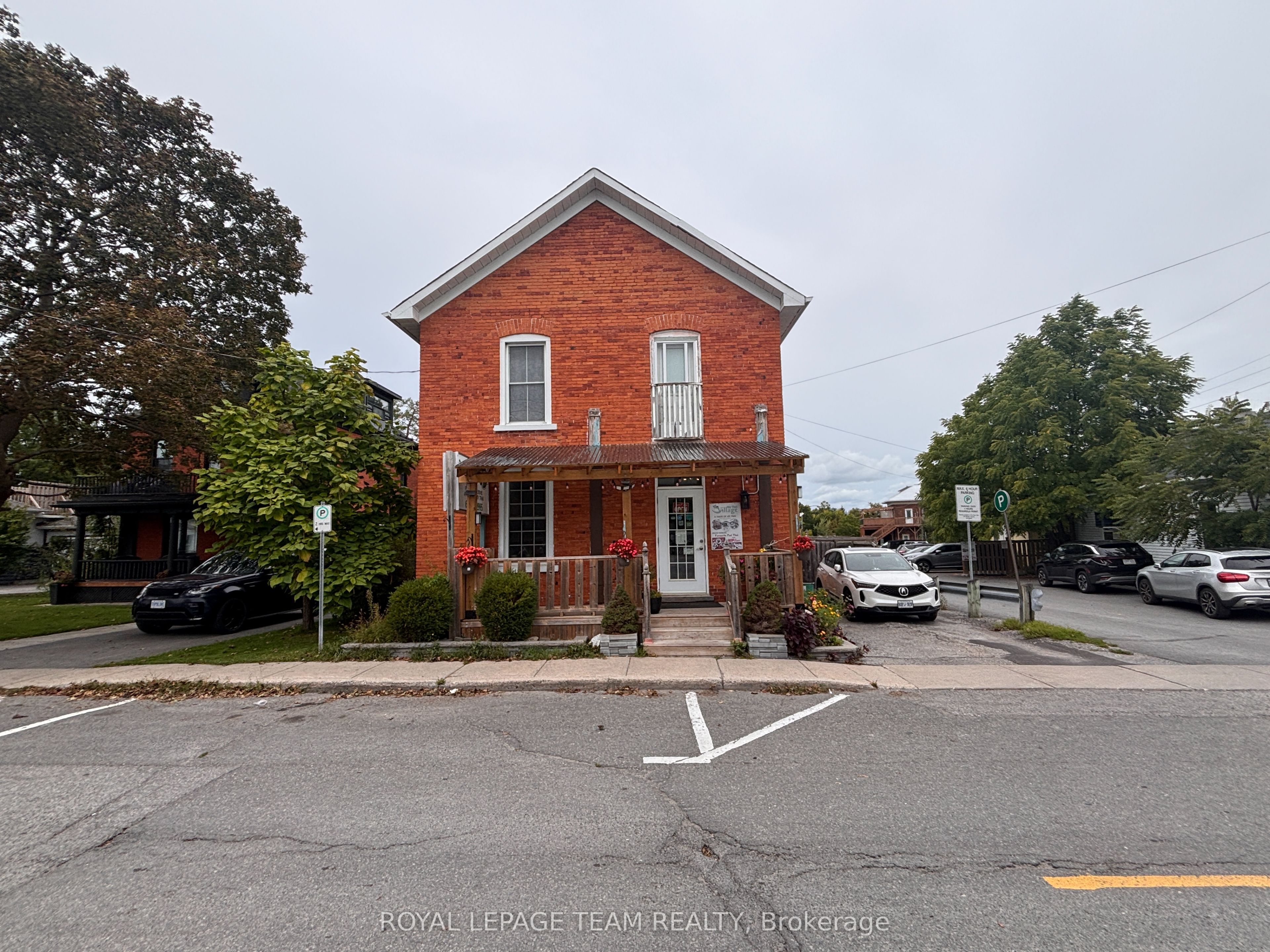 15 Allan Street Property Photo 1