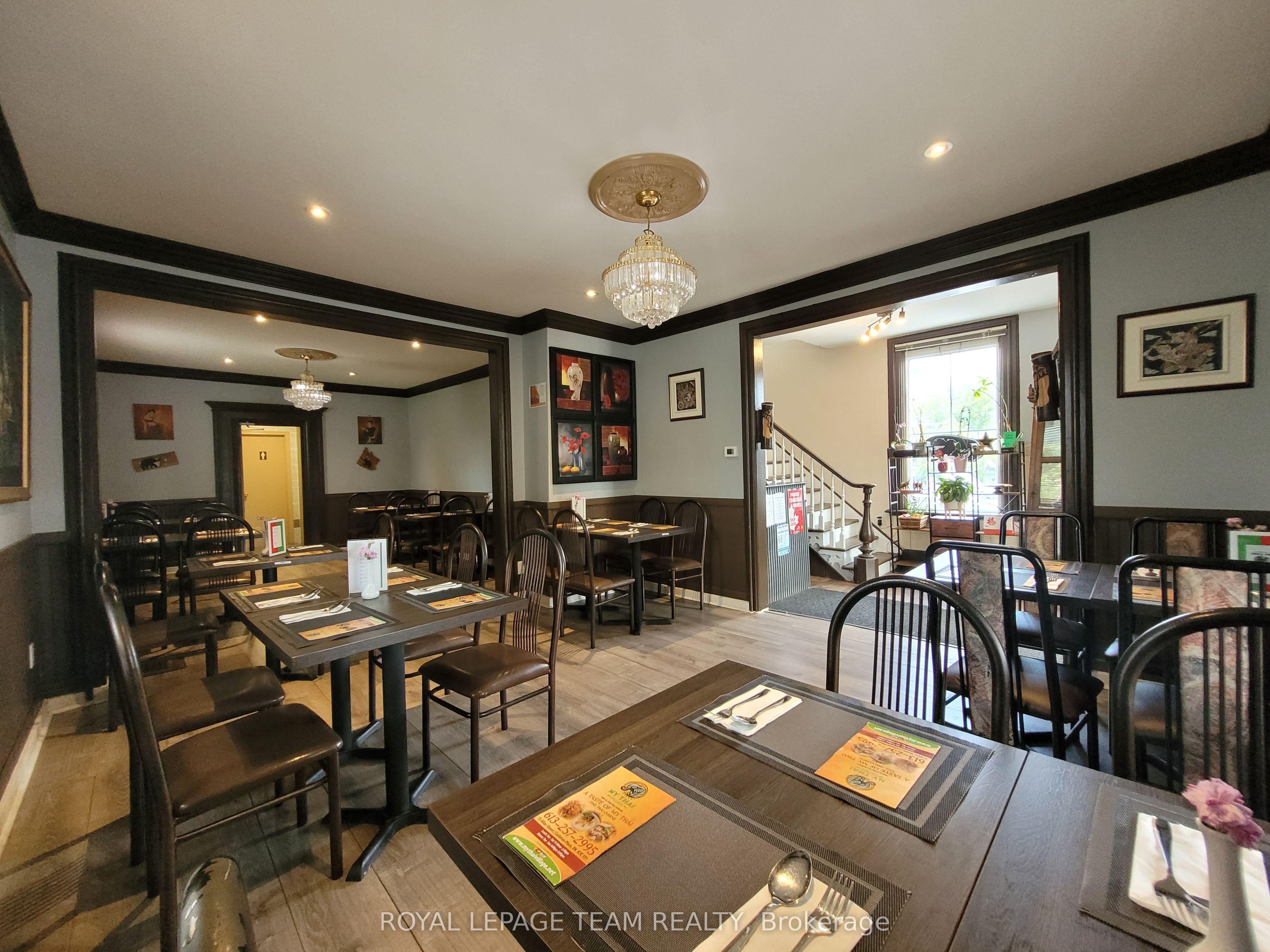 15 Allan Street Property Photo 5