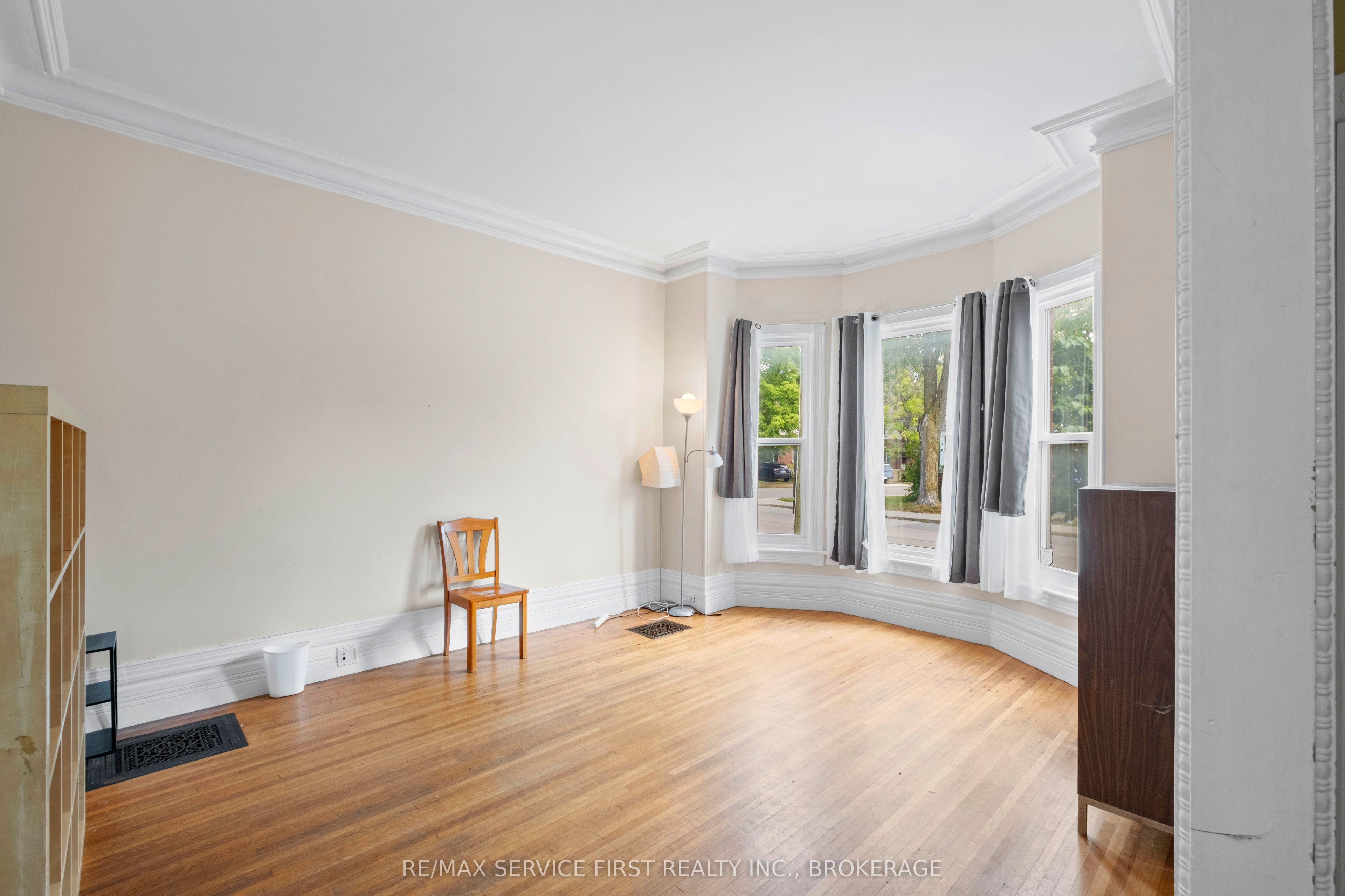 392 Alfred Street Property Photo 17