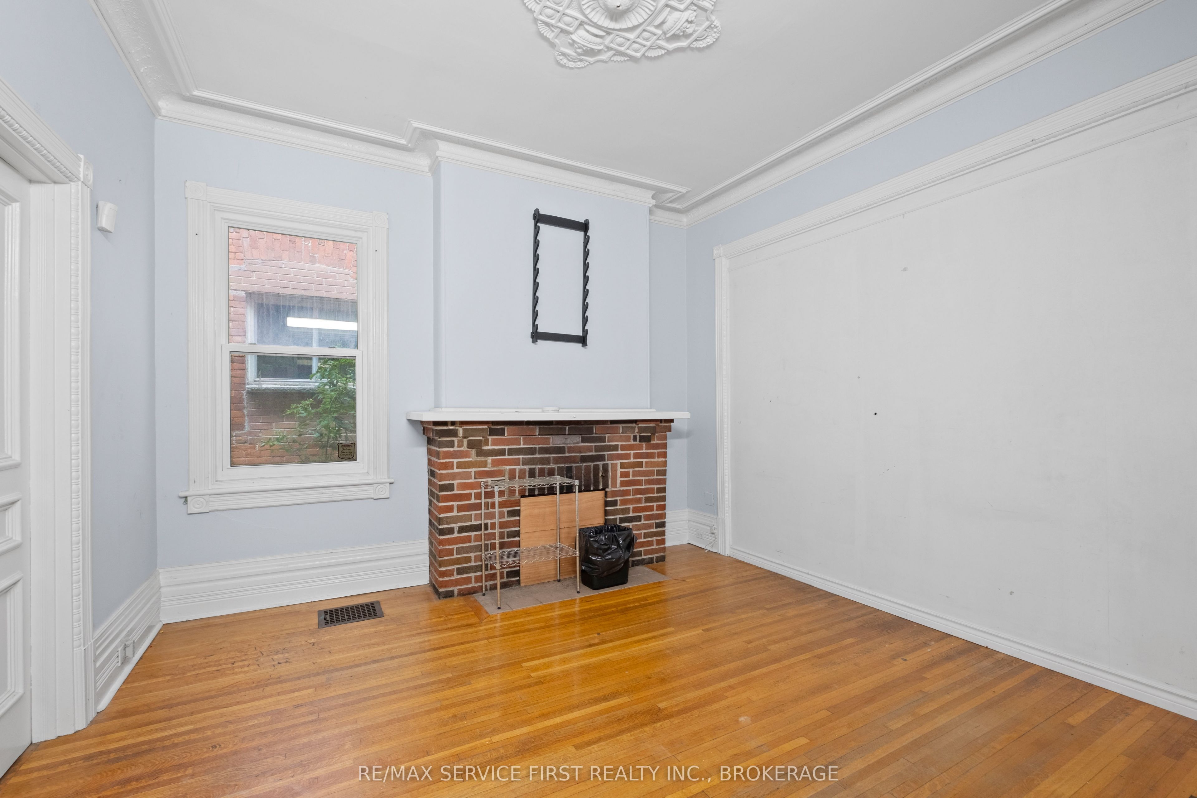 392 Alfred Street Property Photo 19