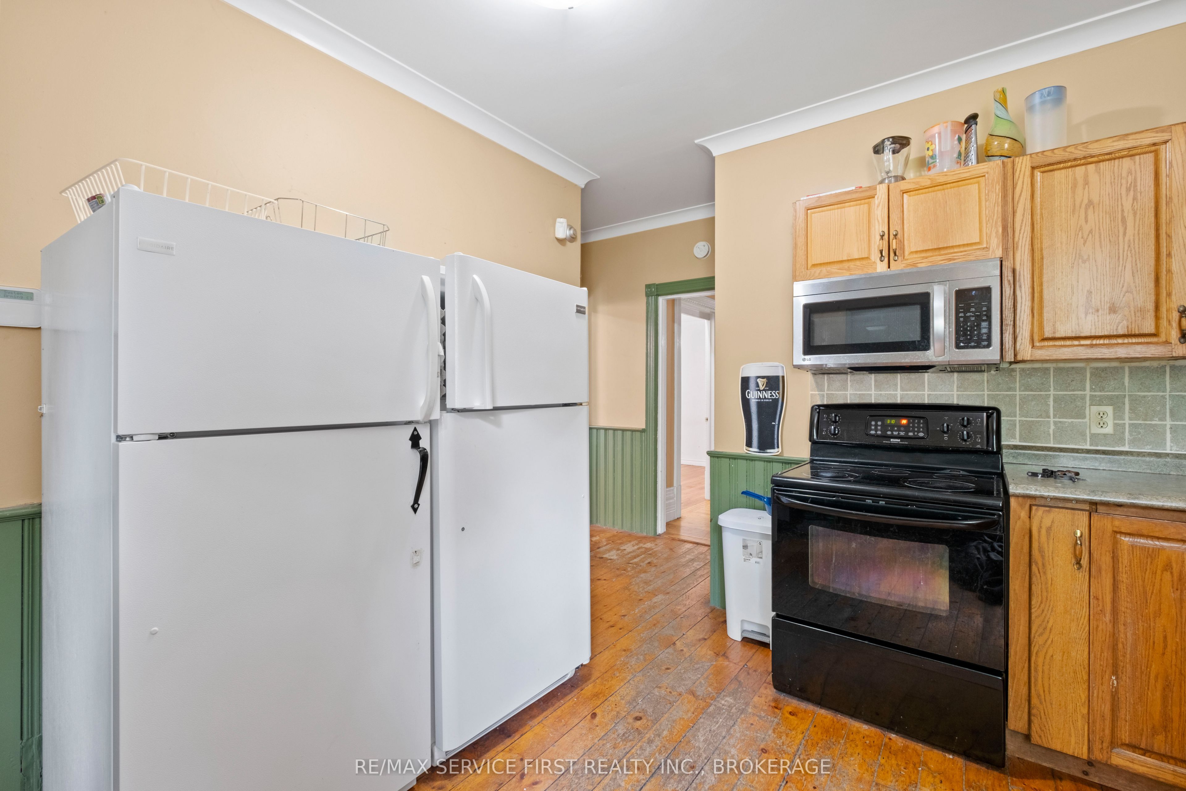 392 Alfred Street Property Photo 23