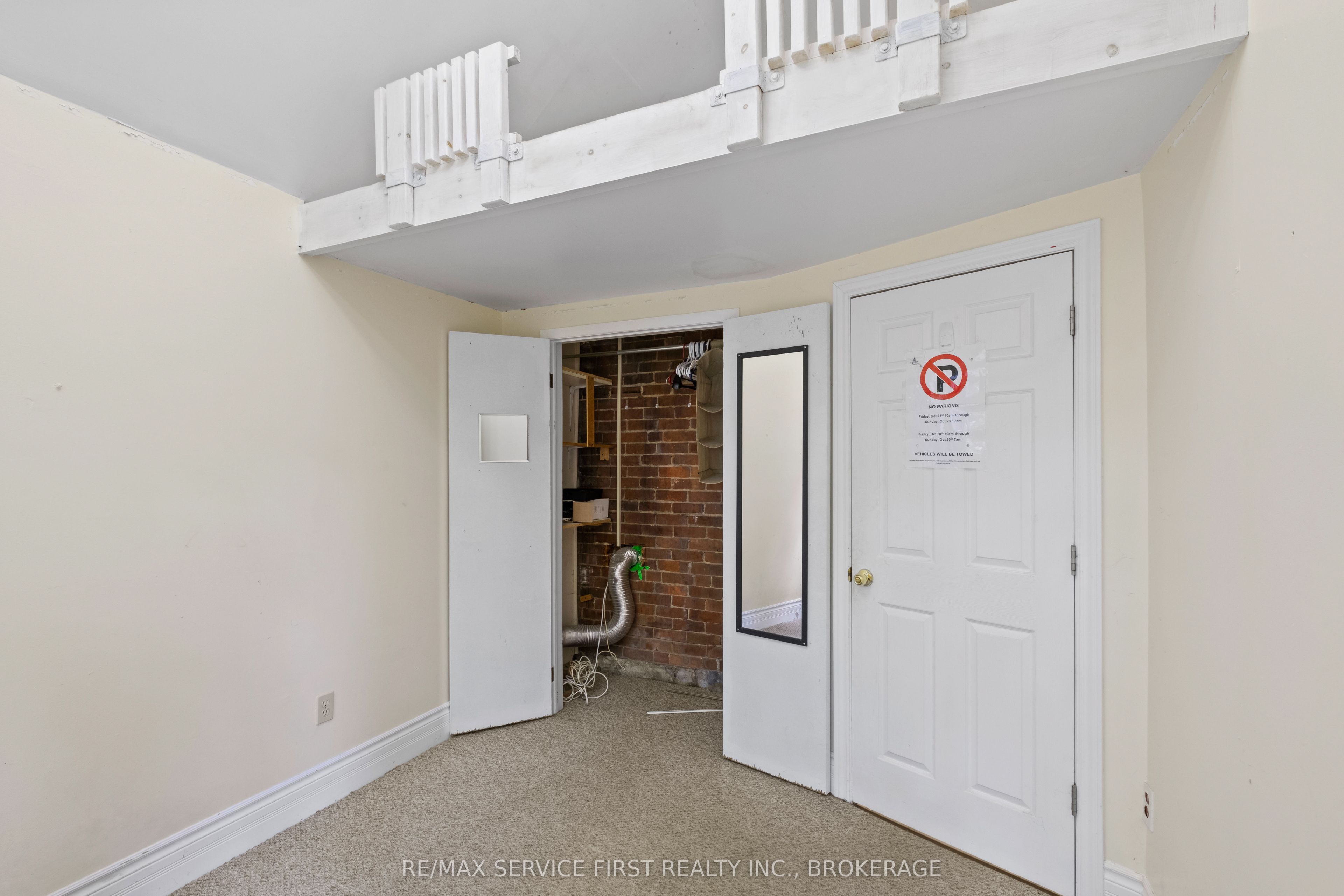 392 Alfred Street Property Photo 28