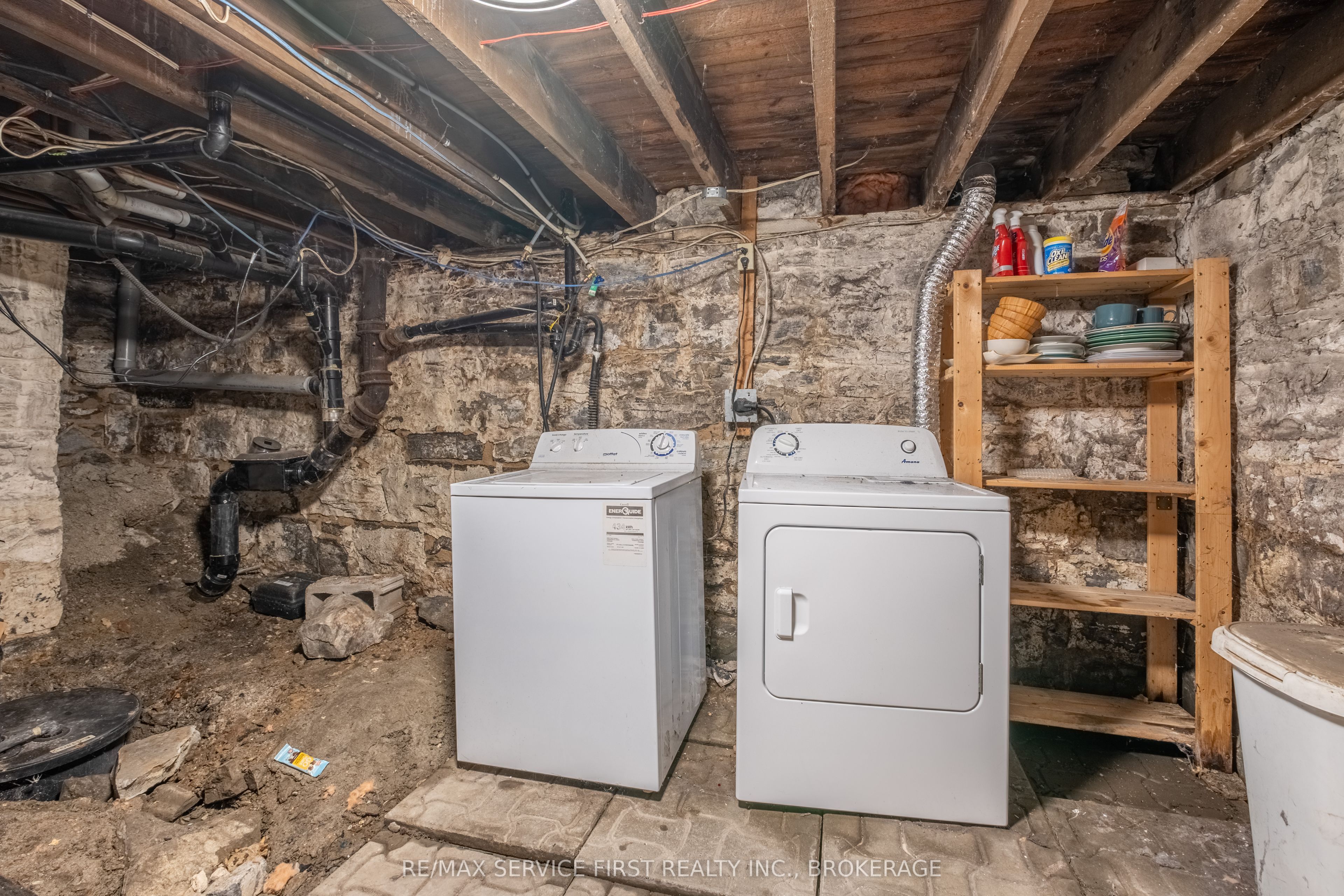 392 Alfred Street Property Photo 43