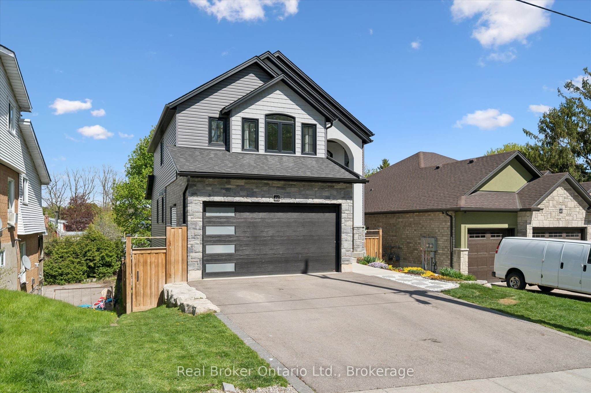 46 Washington Street Property Photo 2