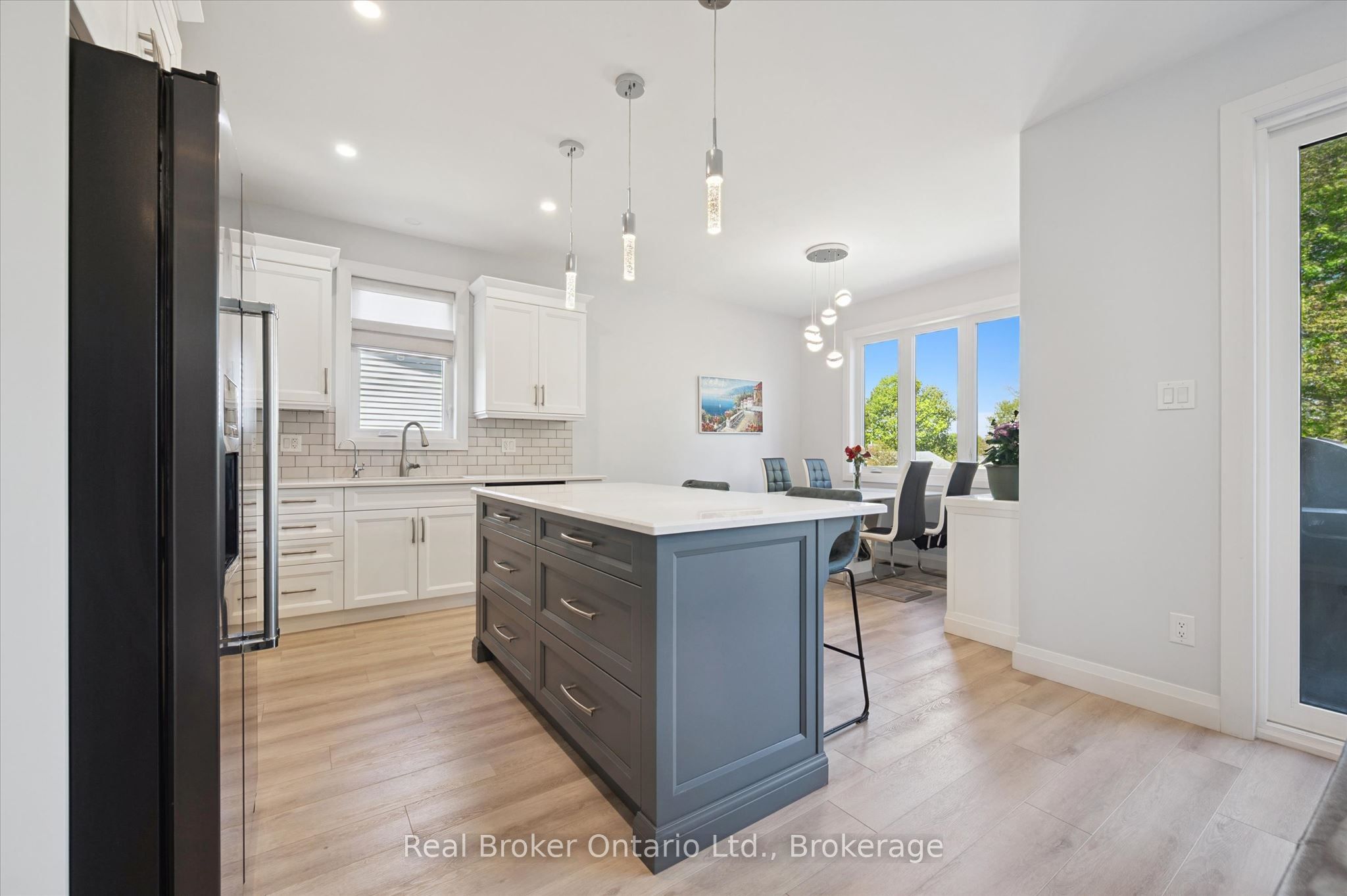 46 Washington Street Property Photo 14