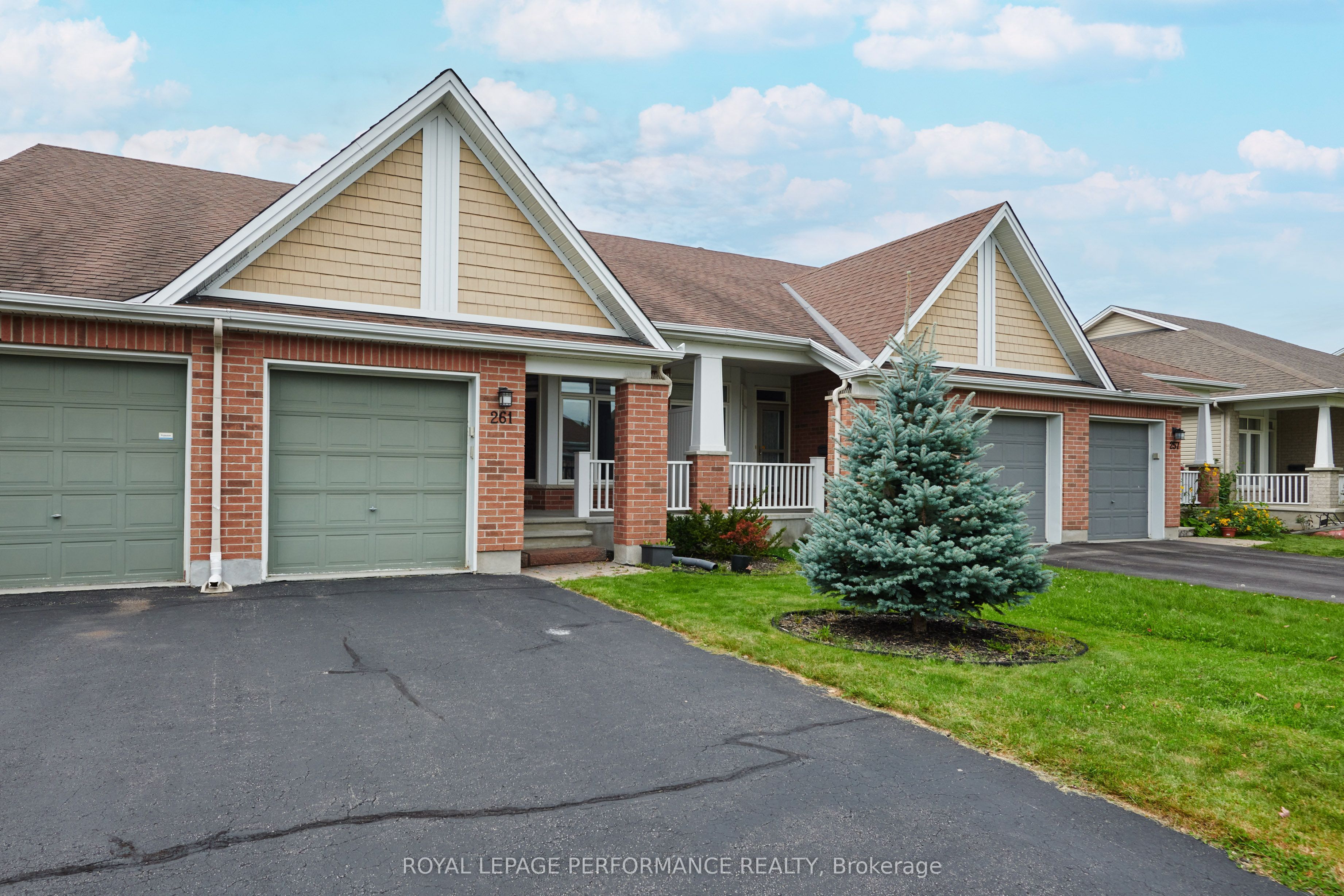 261 Bulrush Crescent Property Photo 1