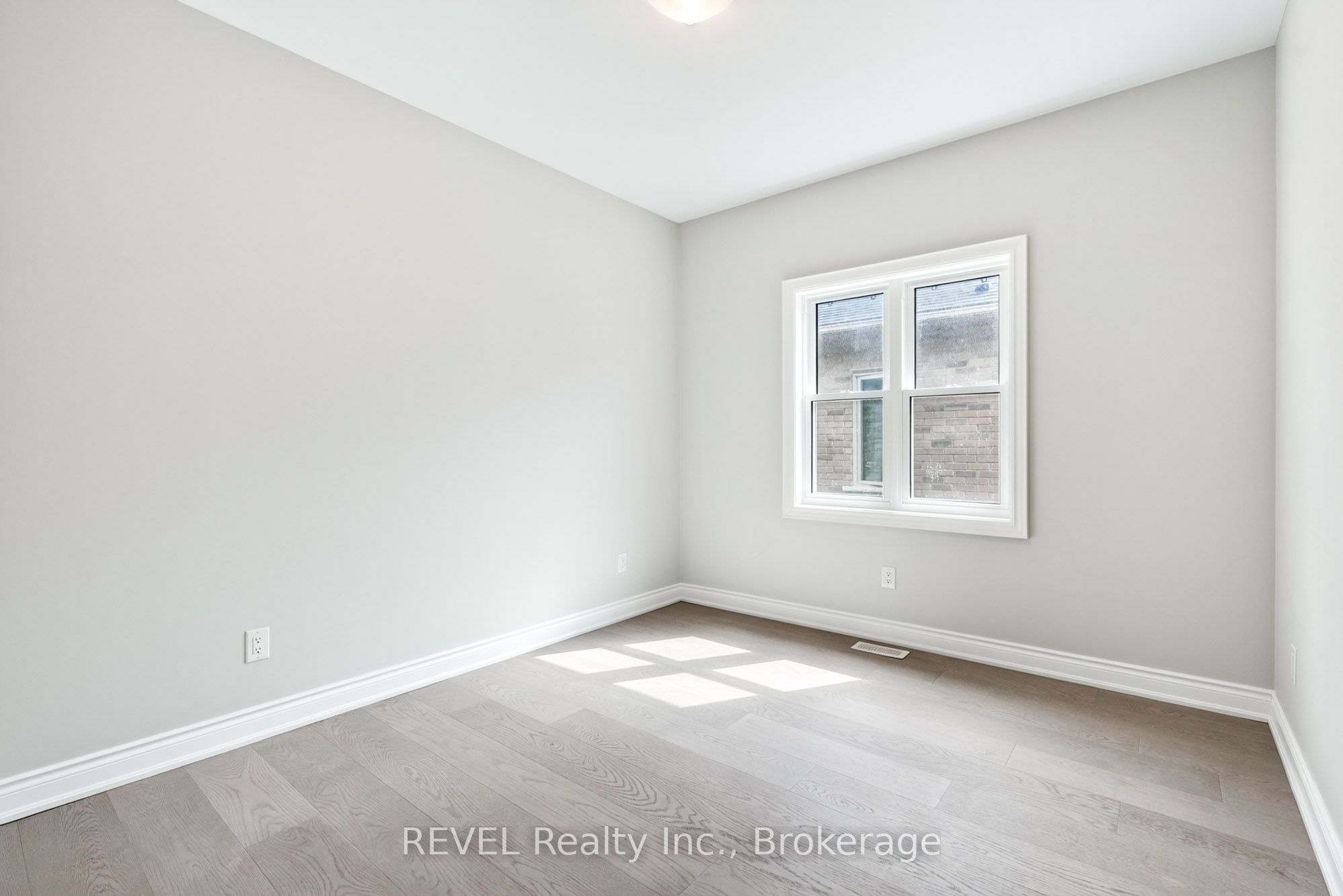 201 Hetram Court Property Photo 10