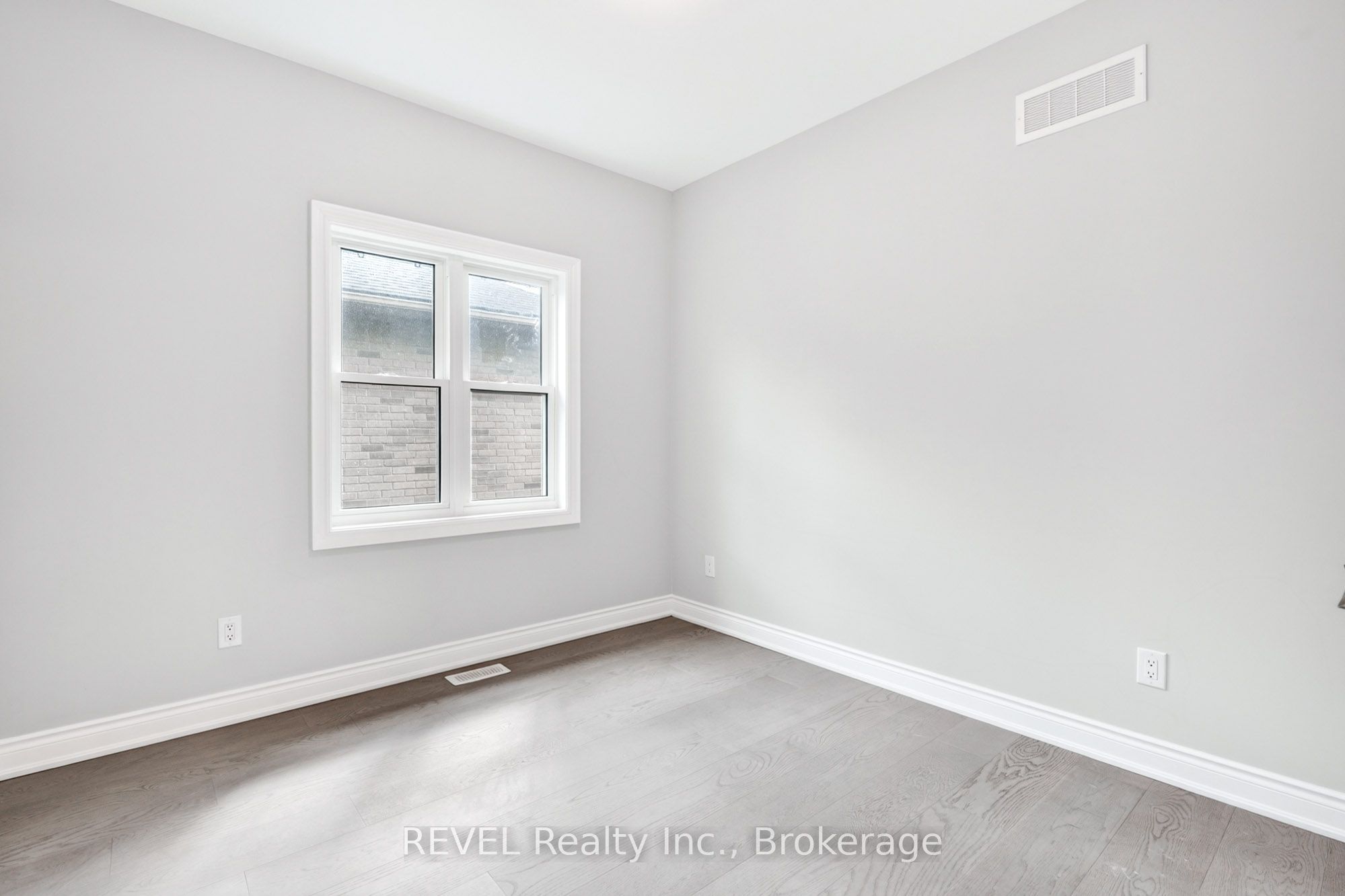 201 Hetram Court Property Photo 15