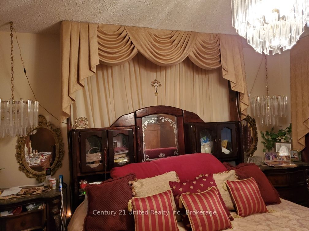 2085 Springwood Road Property Photo 10