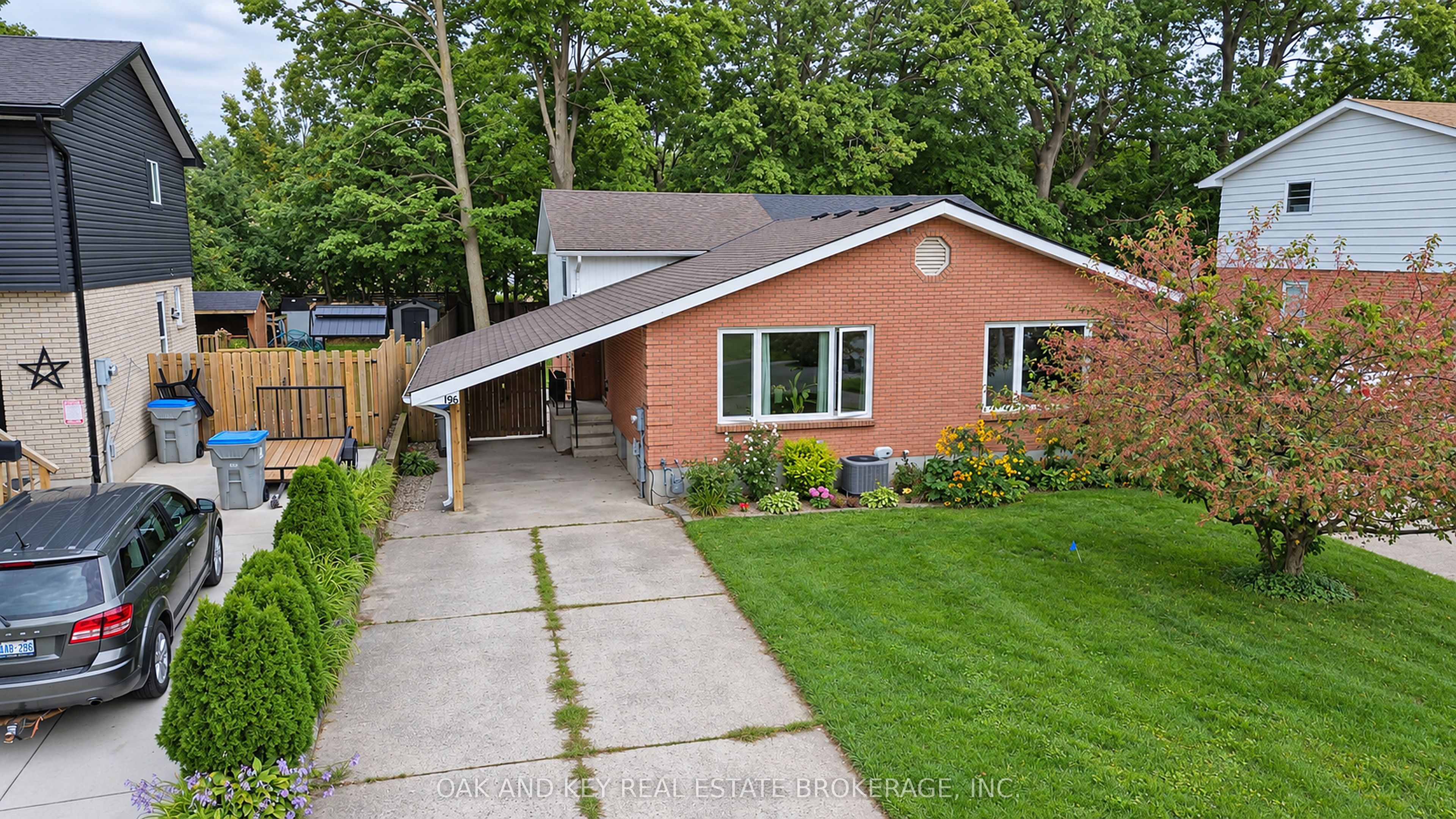 196 Southfield Drive