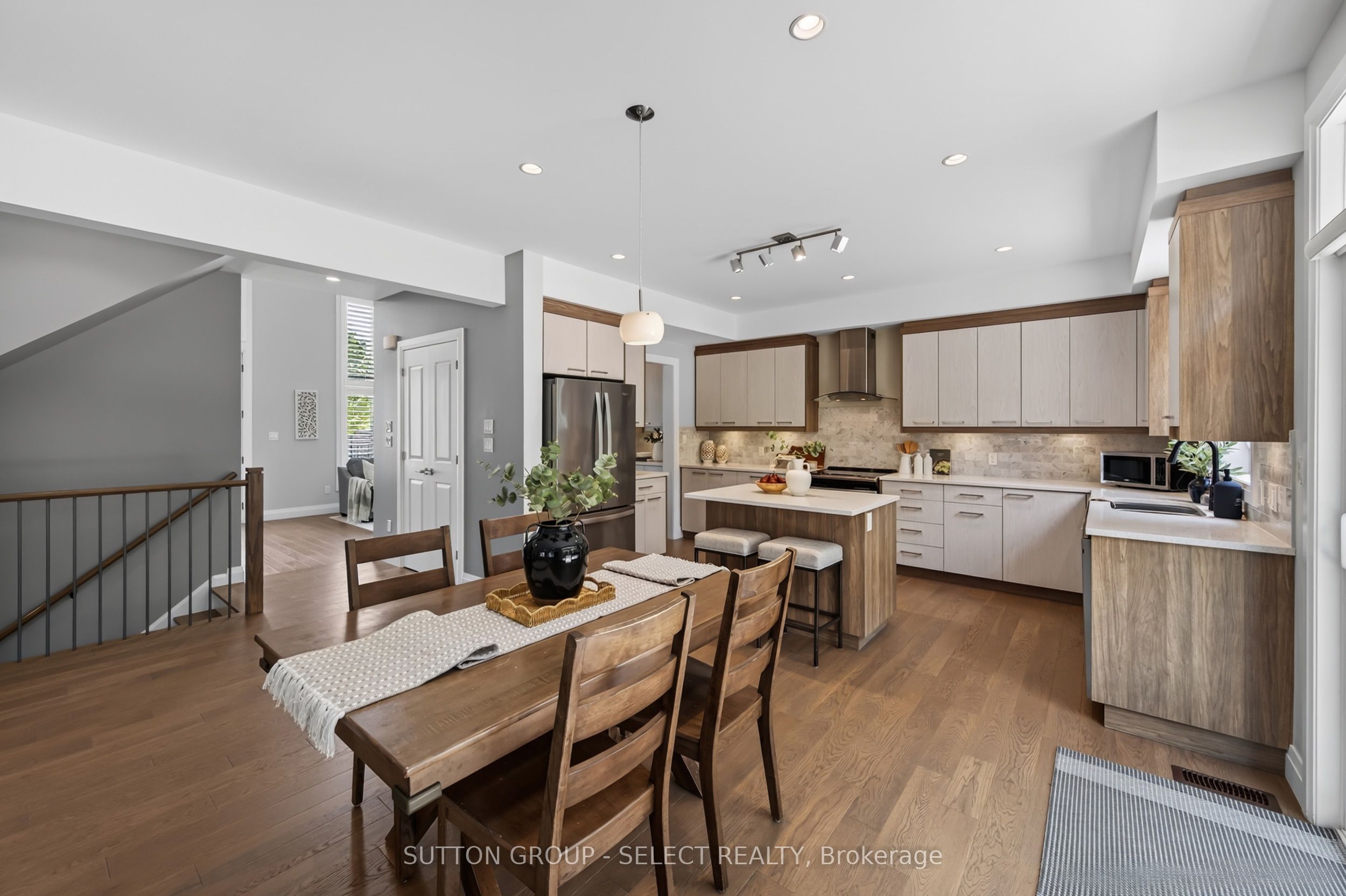 216 Martin Drive Property Photo 17