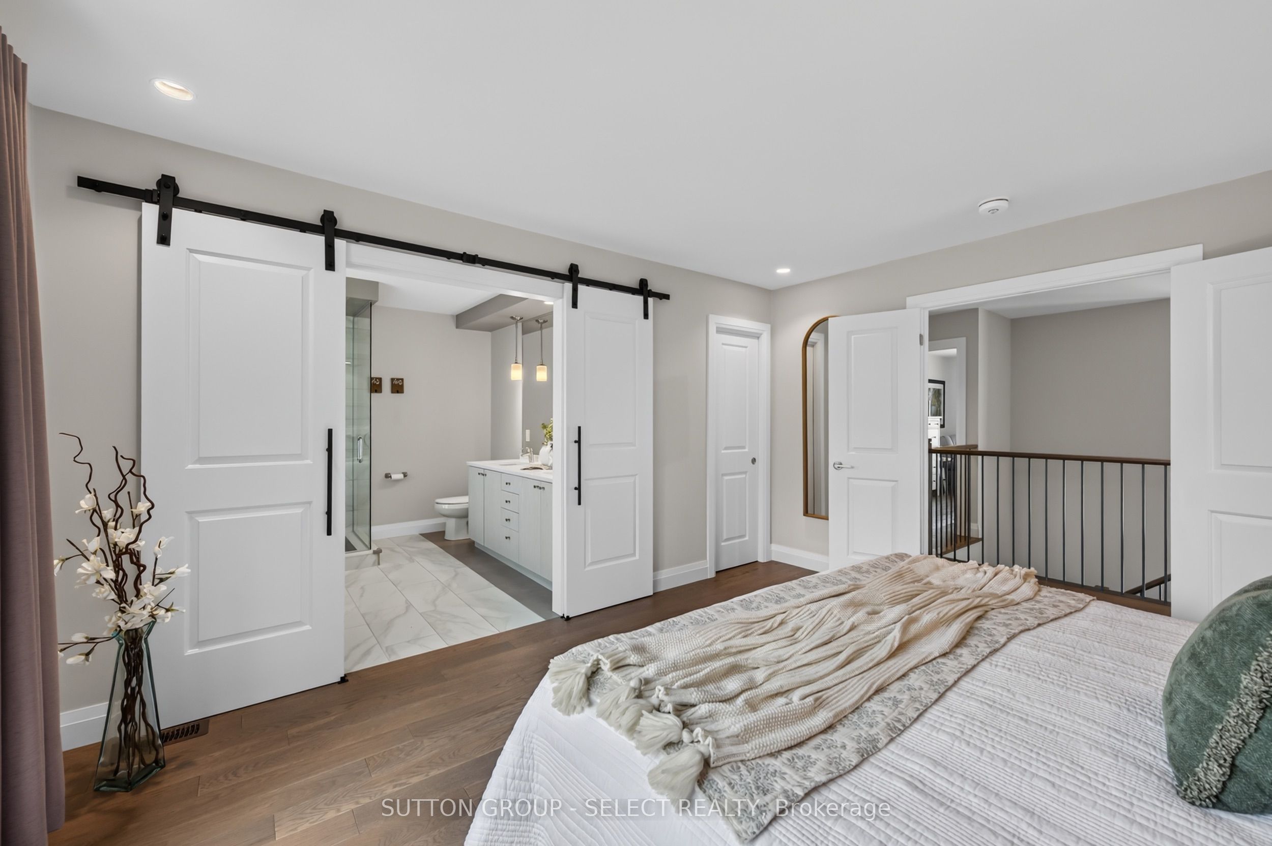 216 Martin Drive Property Photo 25