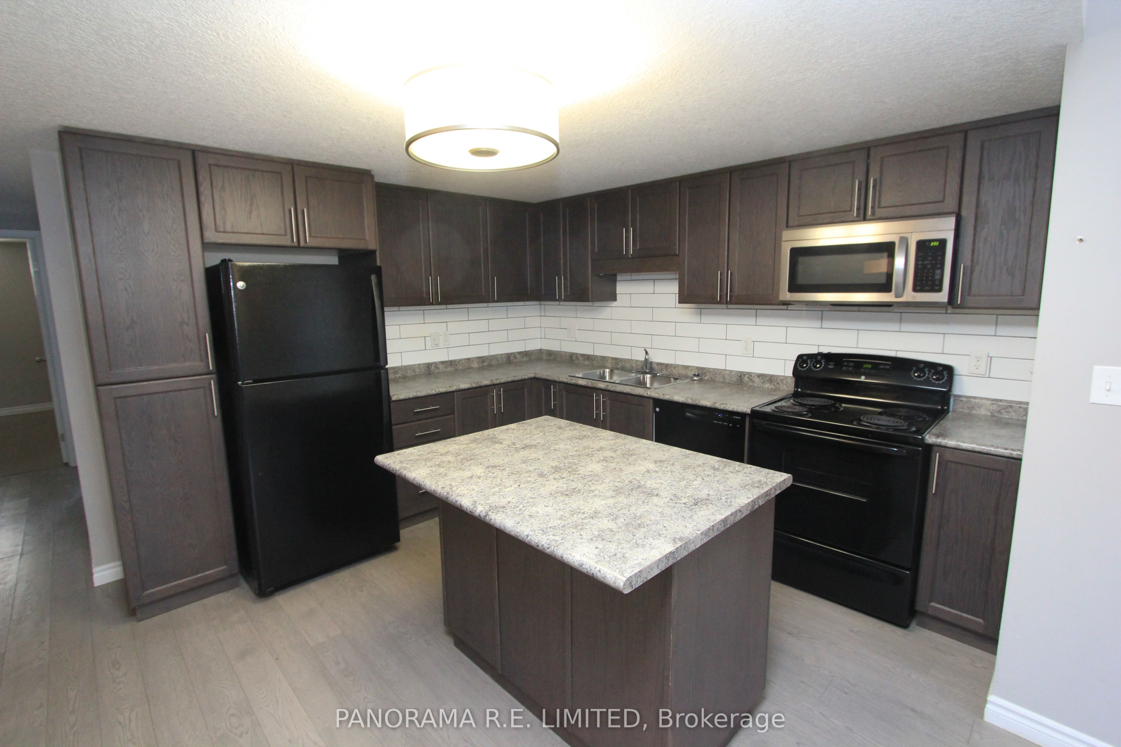 243 Rachel Crescent G Property Photo 5